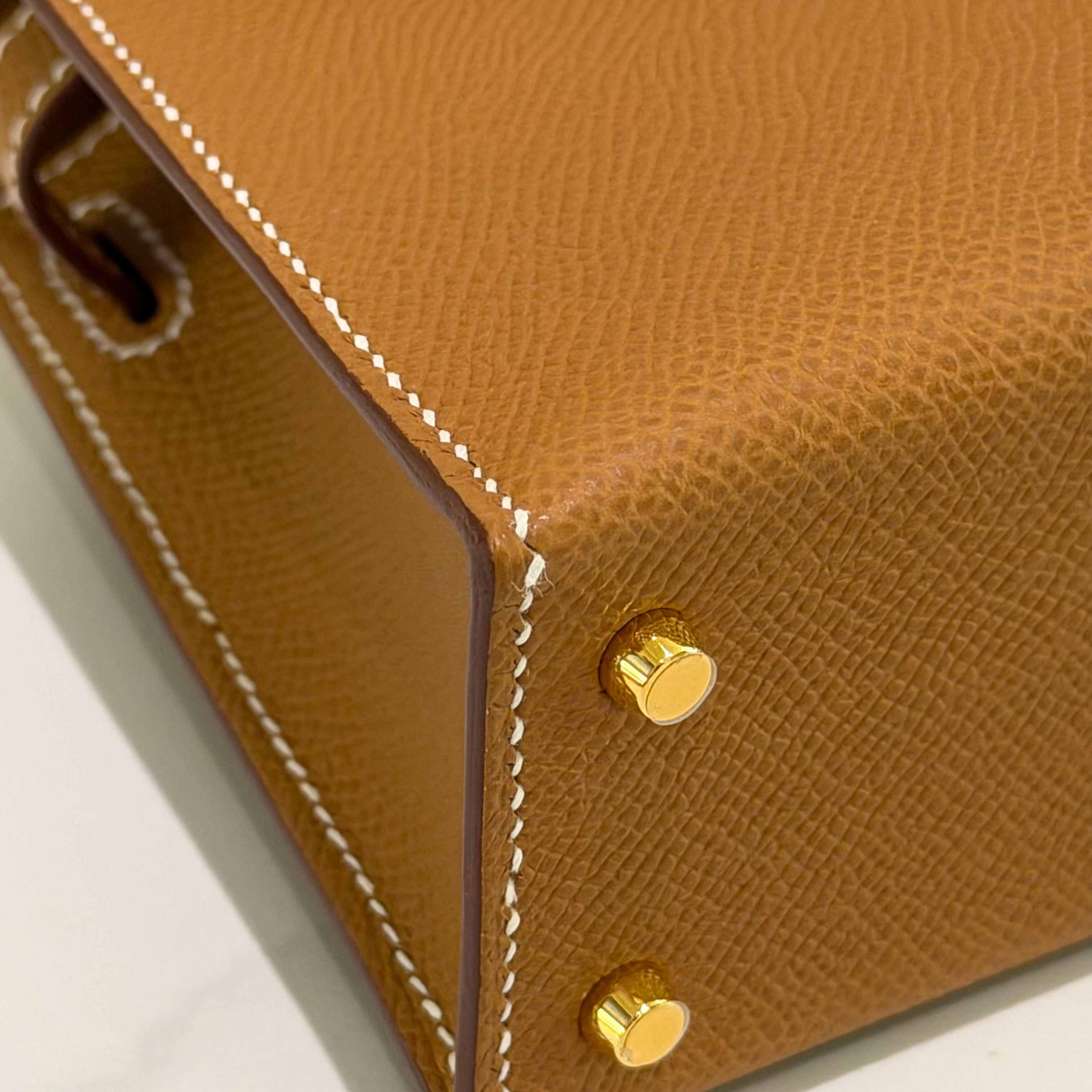 HERMÈS MINI KELLY II GOLD EPSOM LEATHER WITH GOLD HARDWARE (STAMP W)