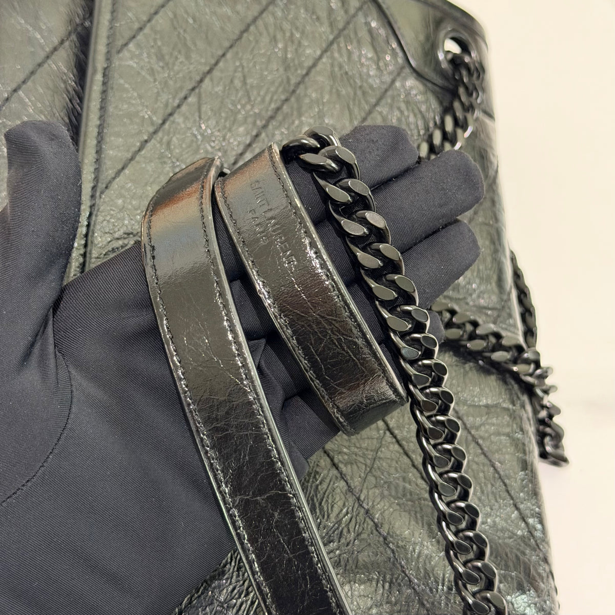 Saint Laurent Niki Medium Chain Shoulder Crossbody Bag | SAINT LAURENT