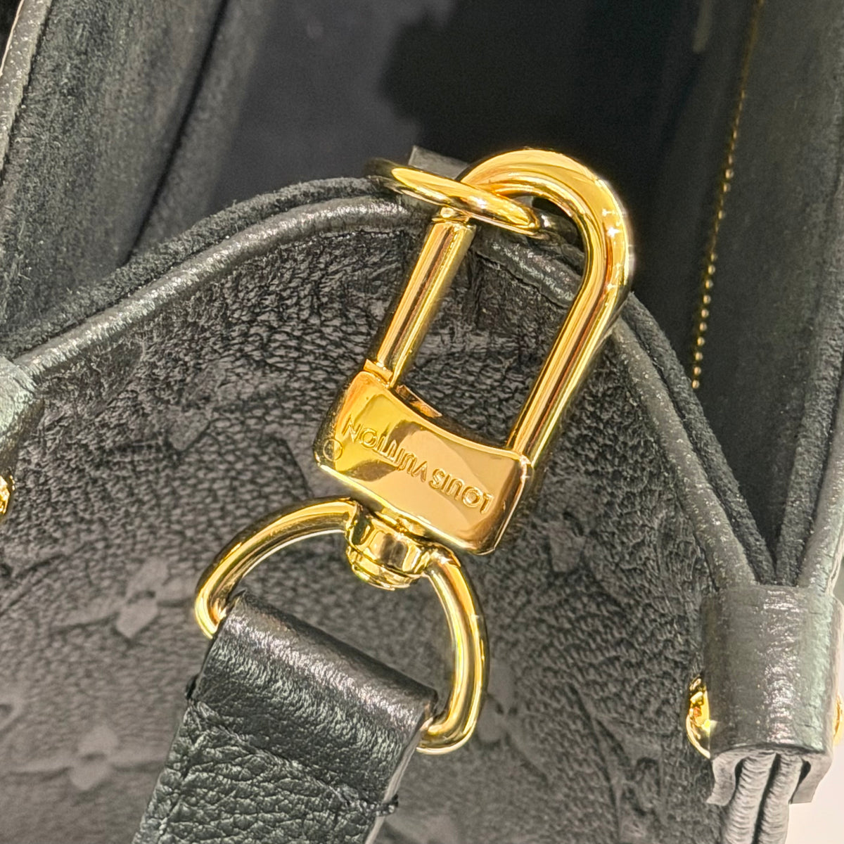 Louis Vuitton Onthego PM Black Studded Embroidery Limited Edition (Chip Model)