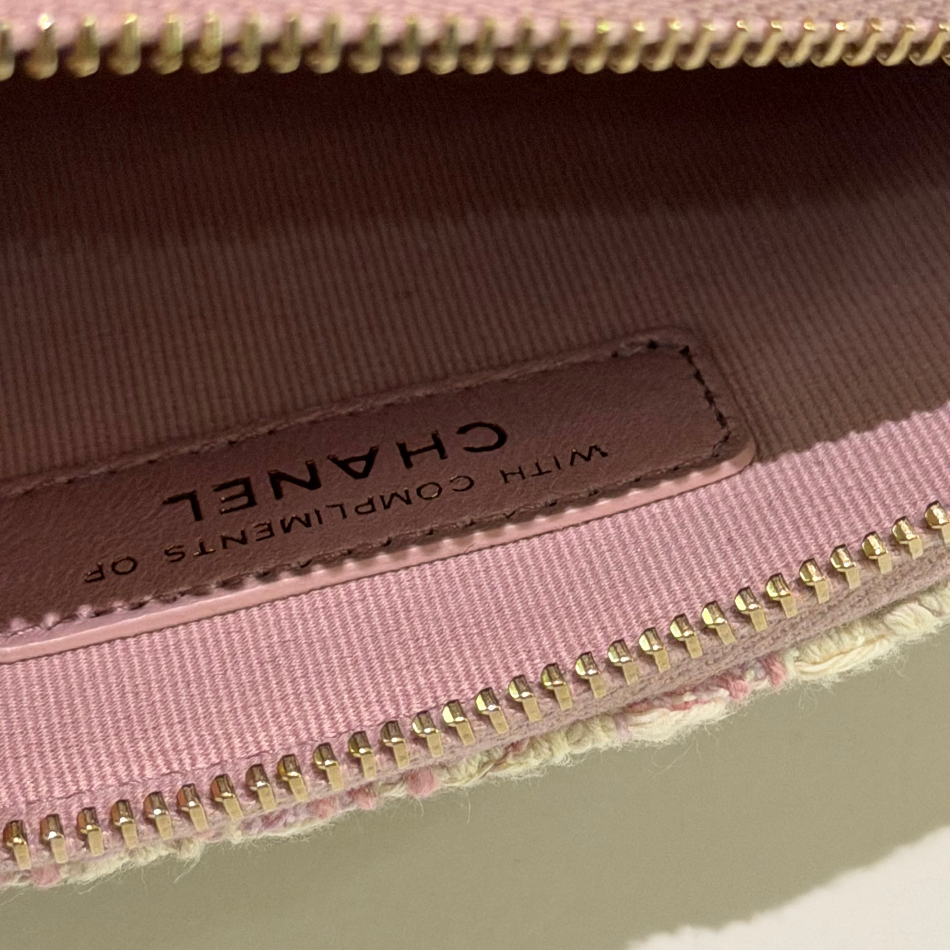 CHANEL Tweed Pink and White Woven Mini Shell Bag with Chip