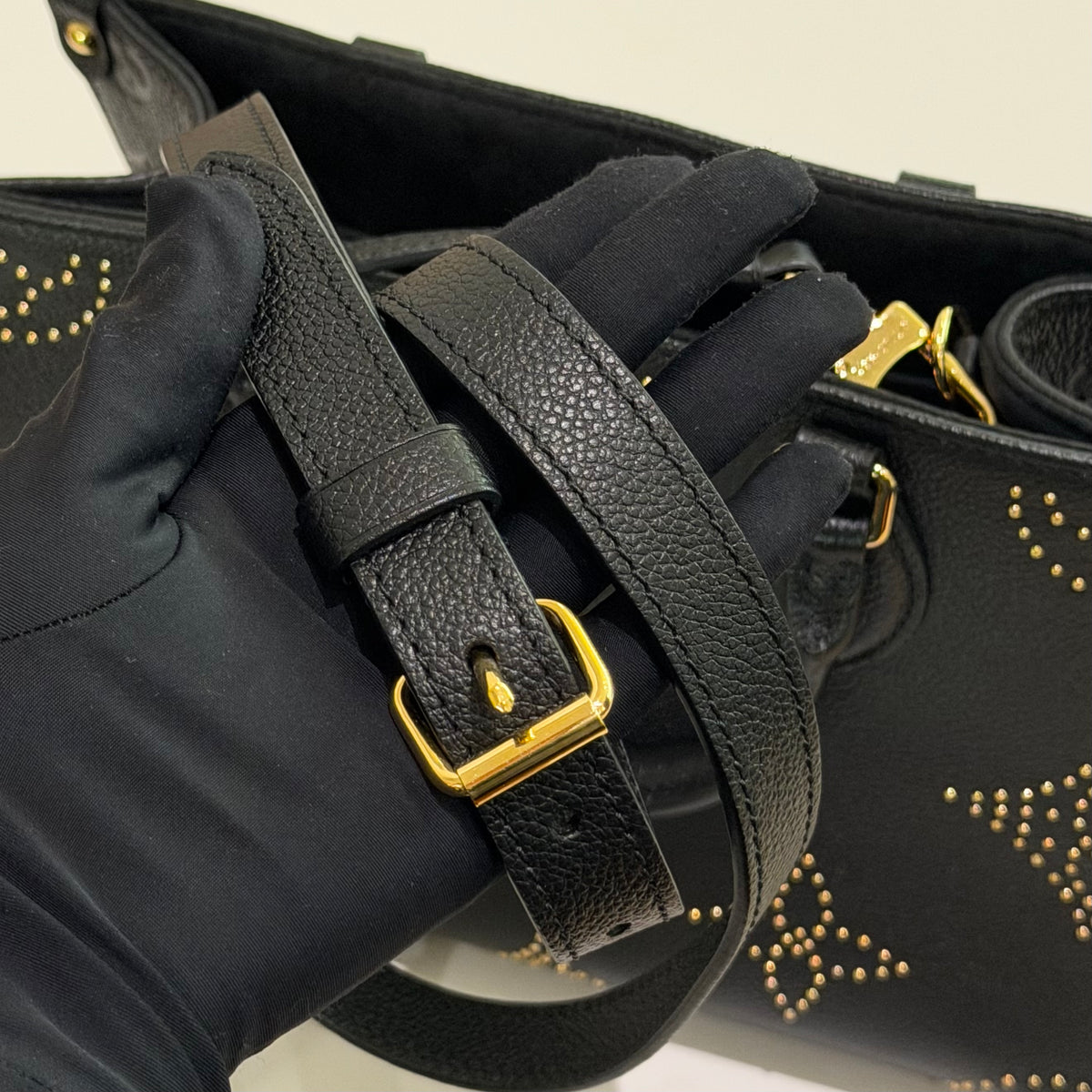 Louis Vuitton Onthego PM Black Studded Embroidery Limited Edition (Chip Model)