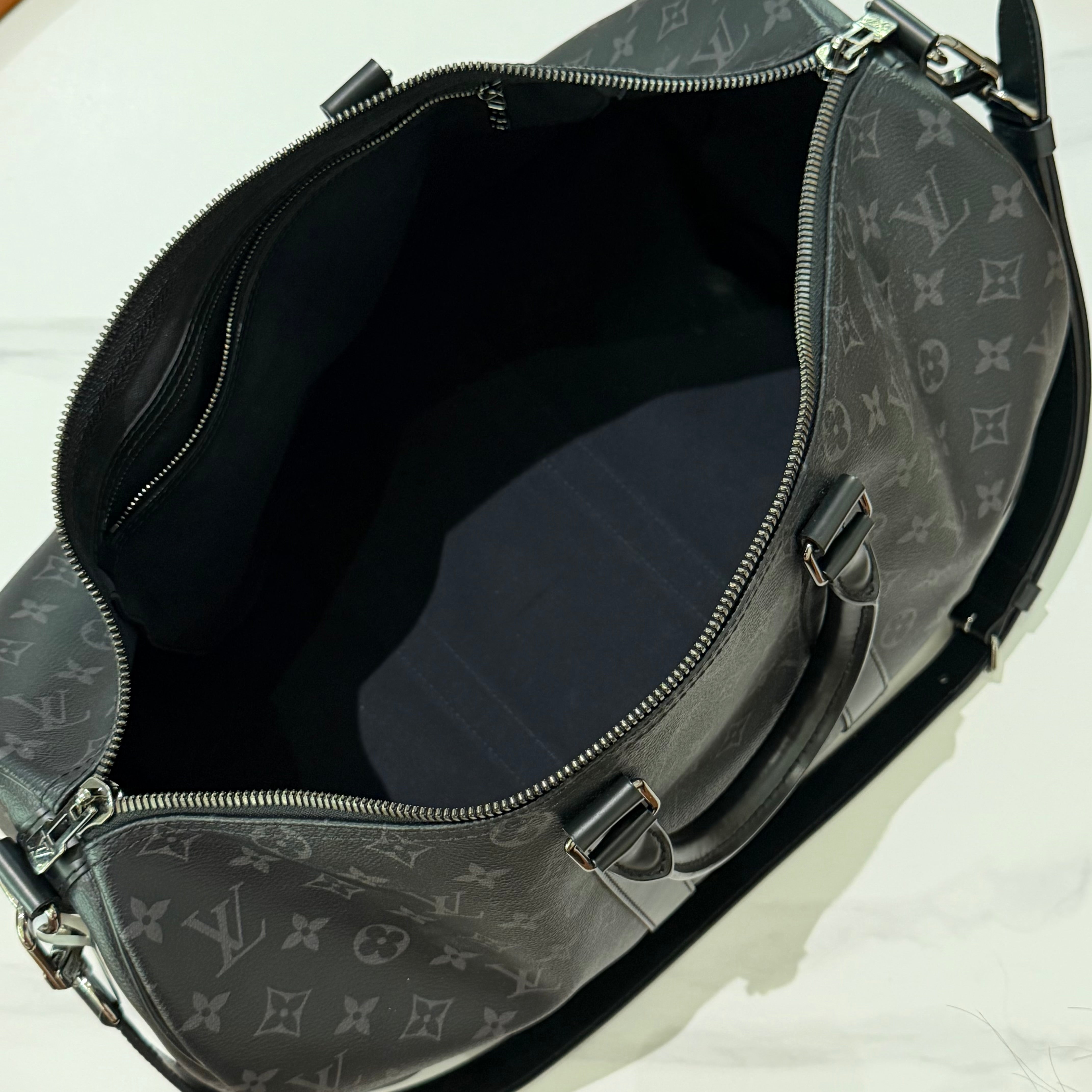Louis Vuitton Keepall 45 Black Monogram