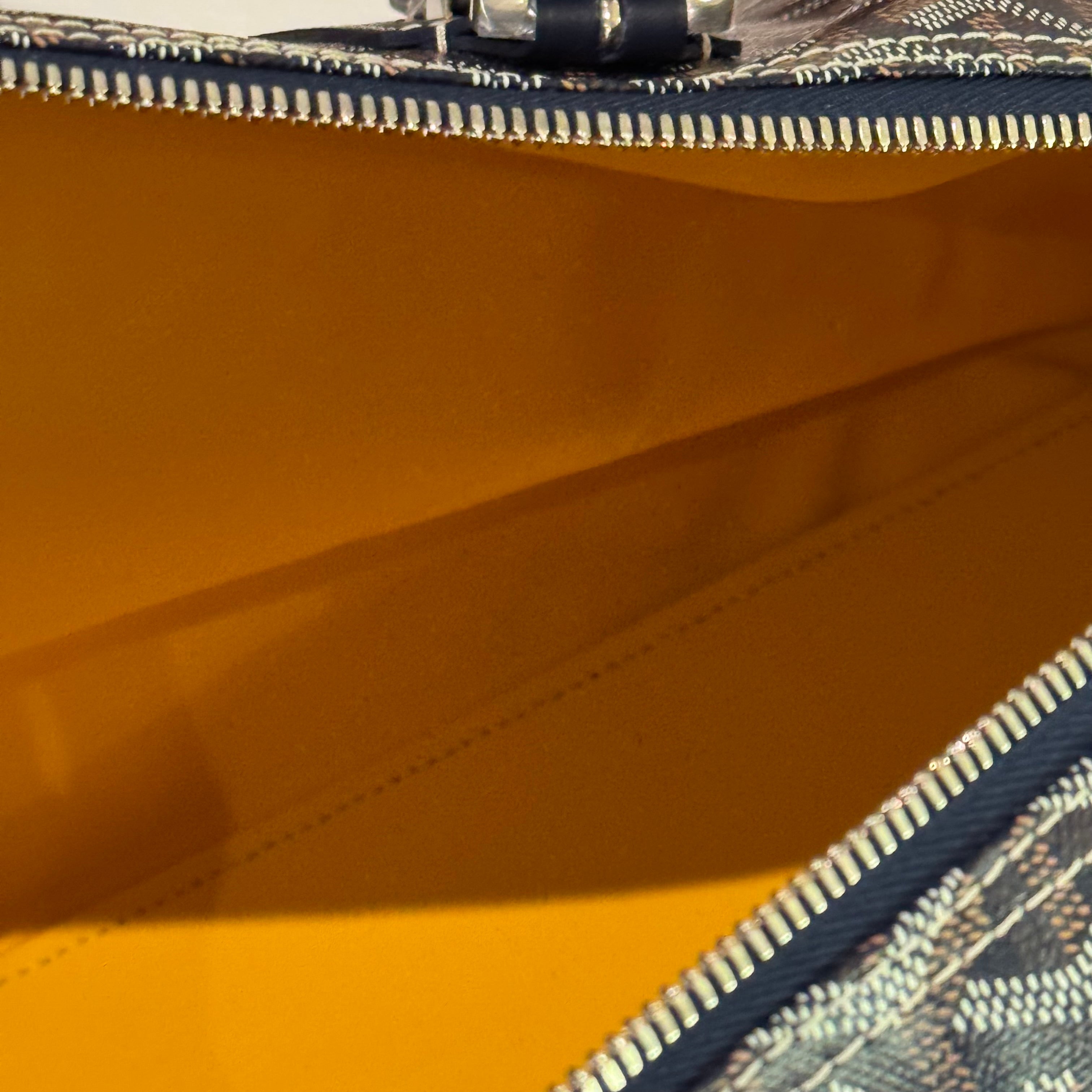 GOYARD BOSTON 50 TRAVEL BAG (PART STICKERS, BRAND NEW)