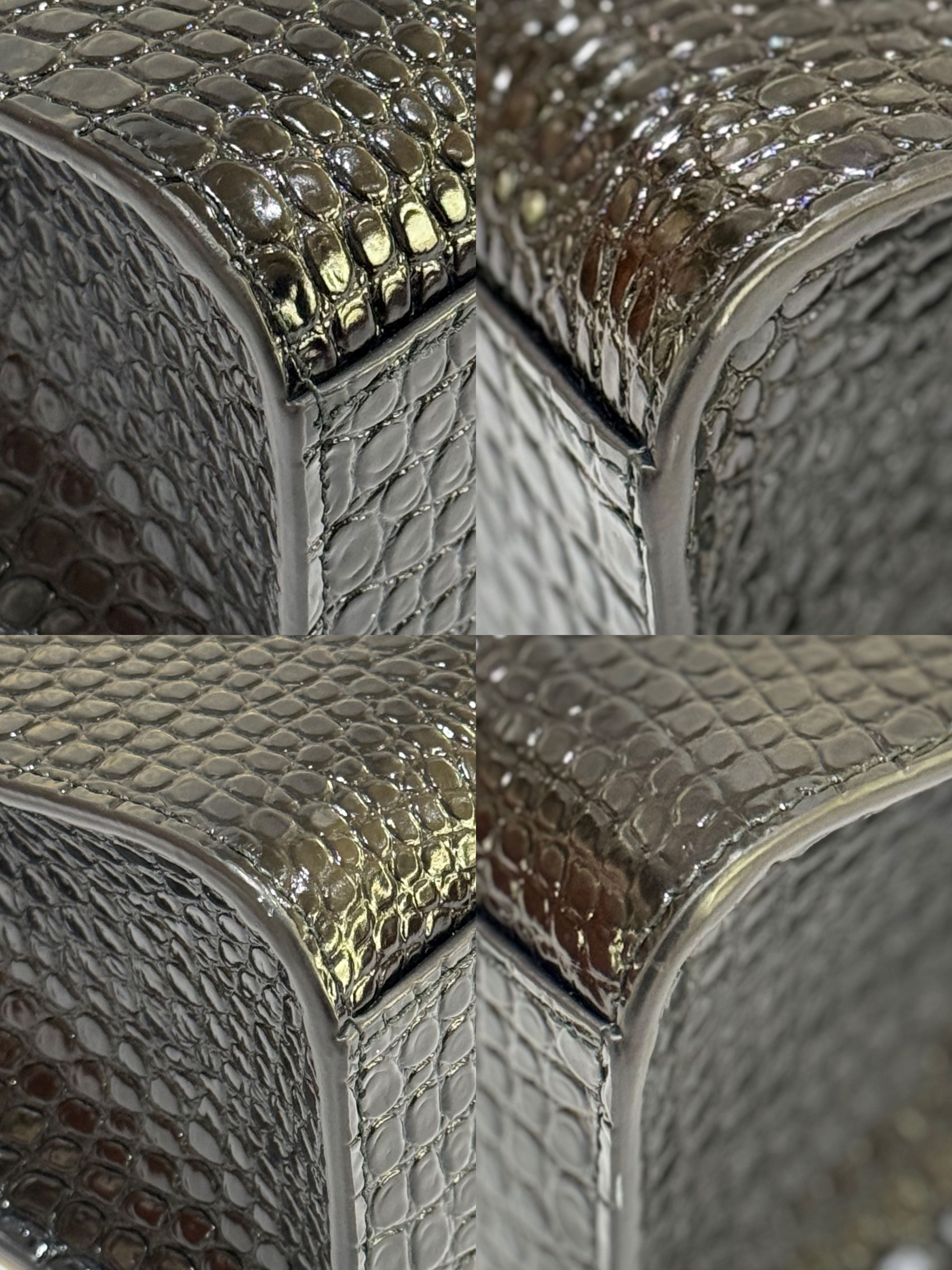 SAINT LAURENT MANHATTAN IN CROCODILE-EMBOSSED SHINY LEATHER BAG | COLLINS RAIN