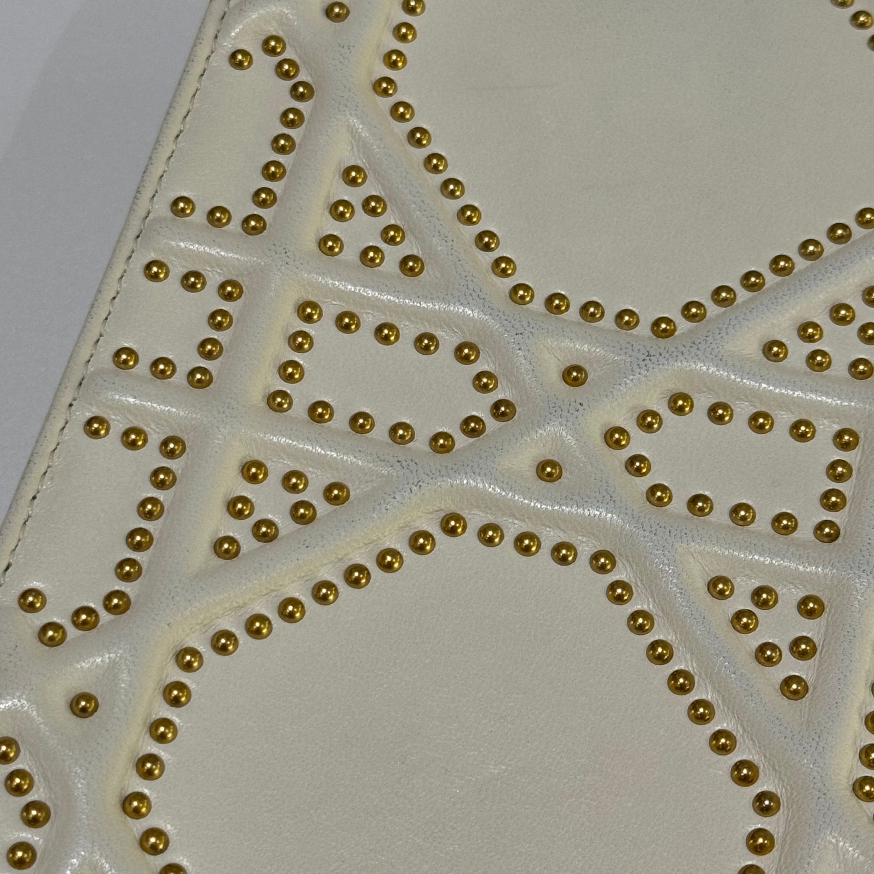 DIOR DIORAMA WHITE BAG | COLLINS RAIN