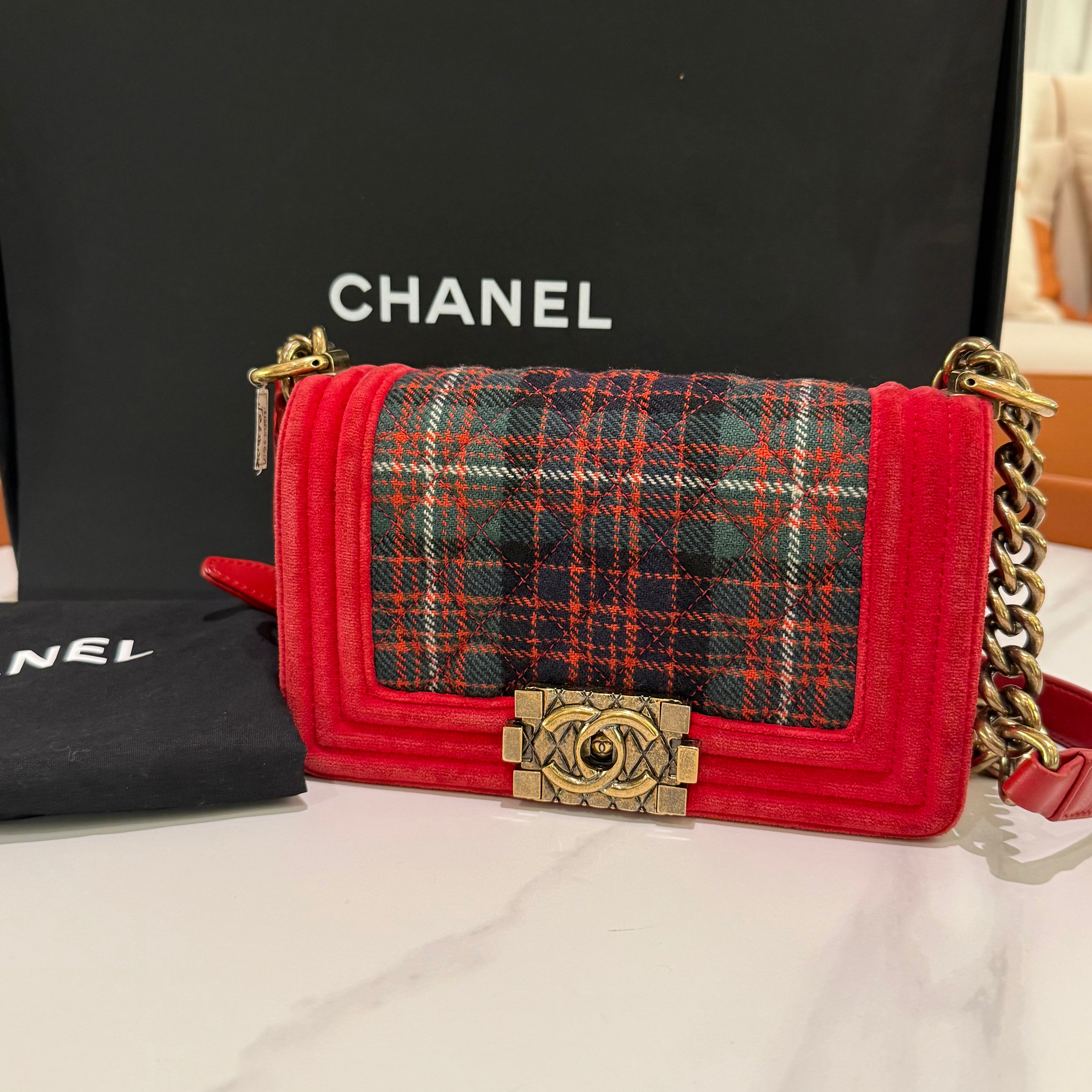 CHANEL SMALL RED VELVET & PLAID LEBOY BAG – EDINBURGH COLLECTION