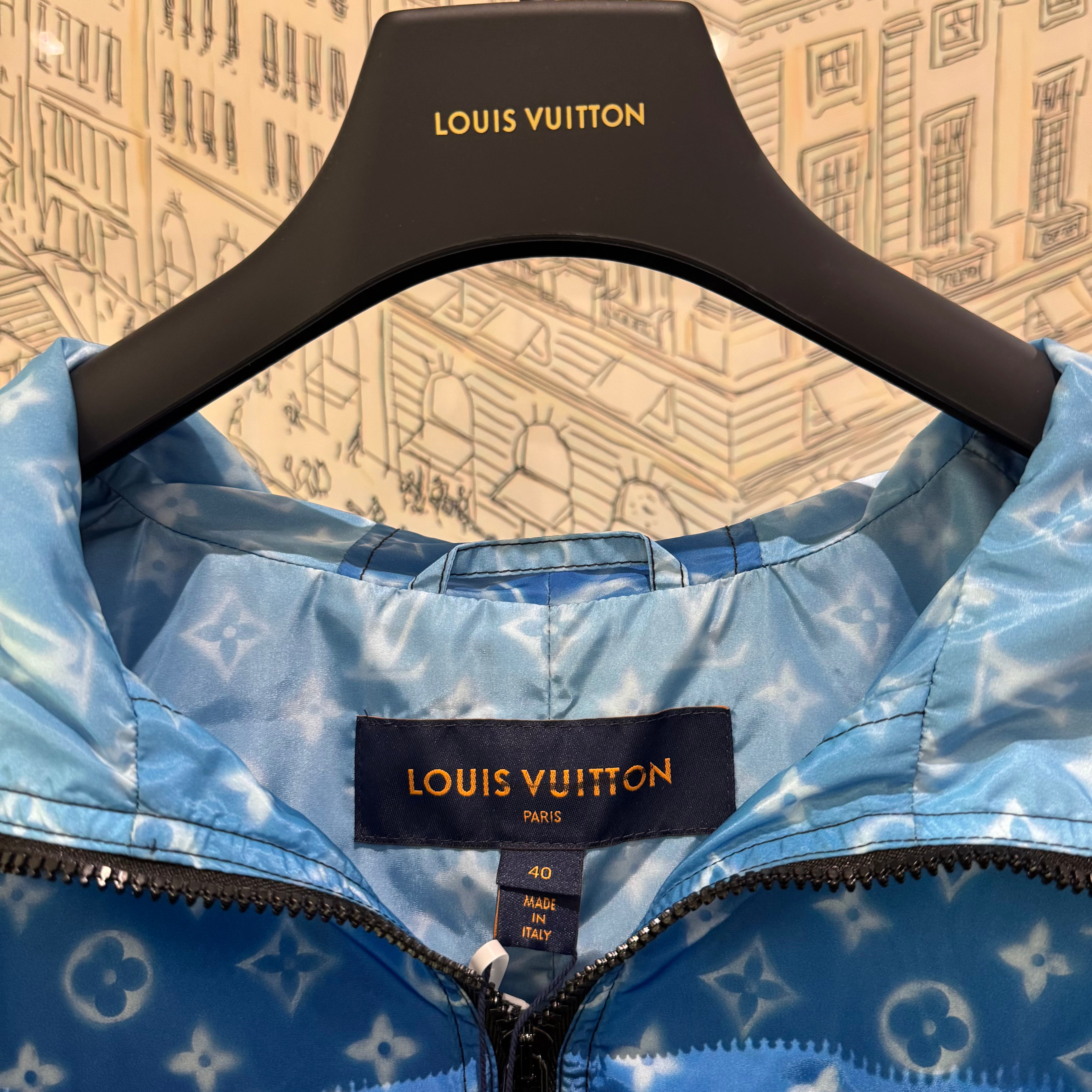 LOUIS VUITTON WATER-REPELLENT NYLON PRINT HOODED COAT