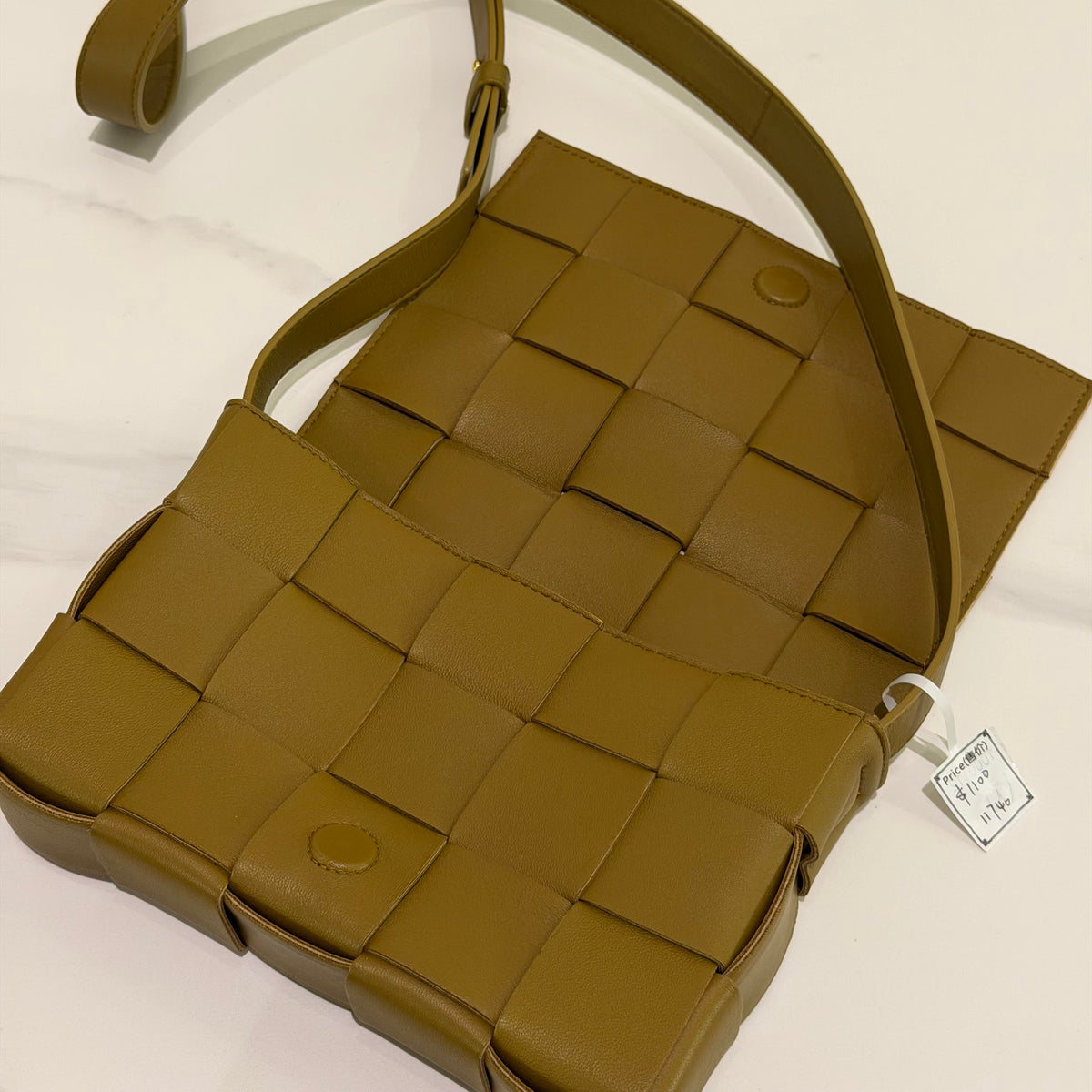 Bottega Veneta Milk Tea Intrecciato Shoulder Crossbody Bag | BOTTEGA VENETA