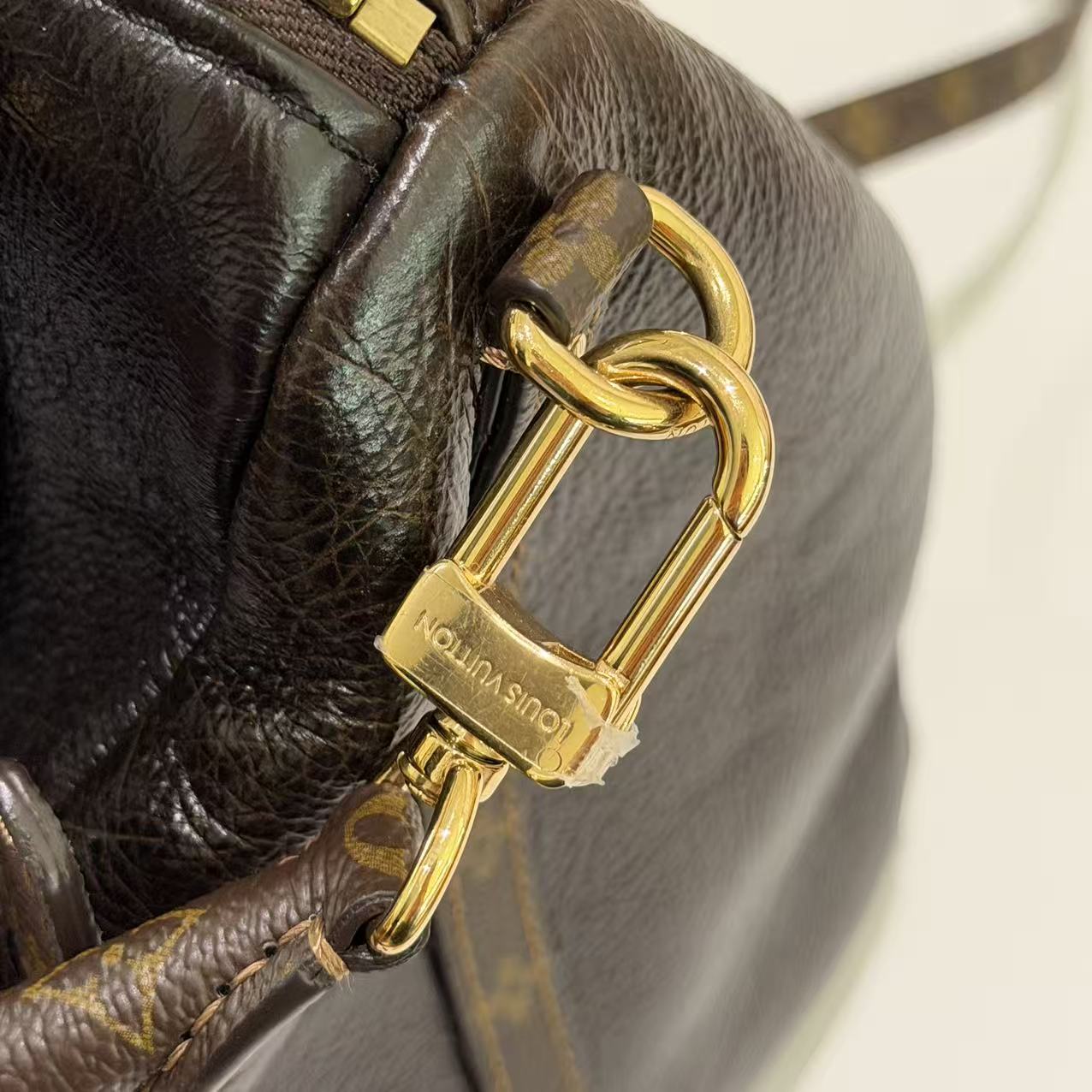 Louis Vuitton Express MM