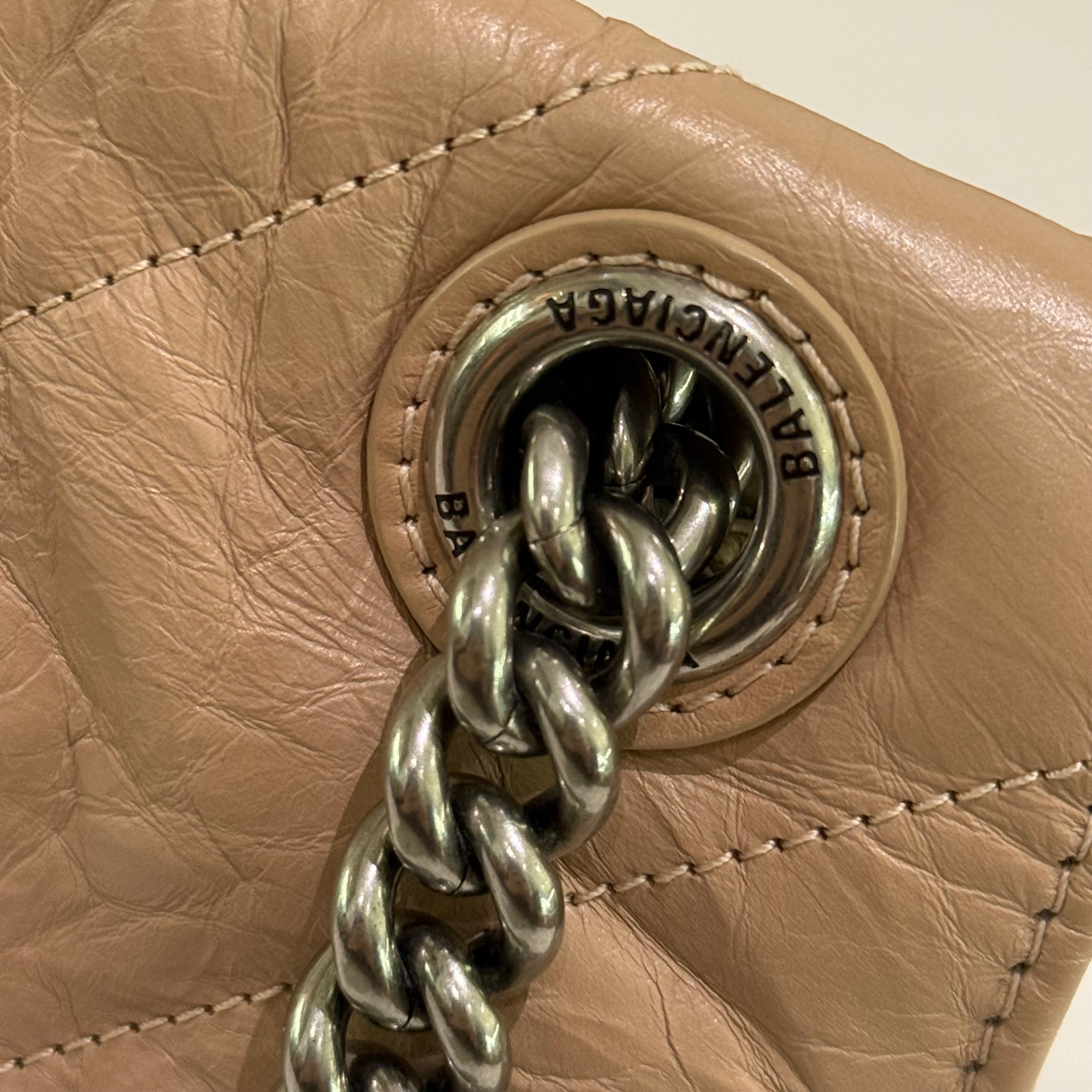 BALENCIAGA CRUSH SMALL LATTE COLOR