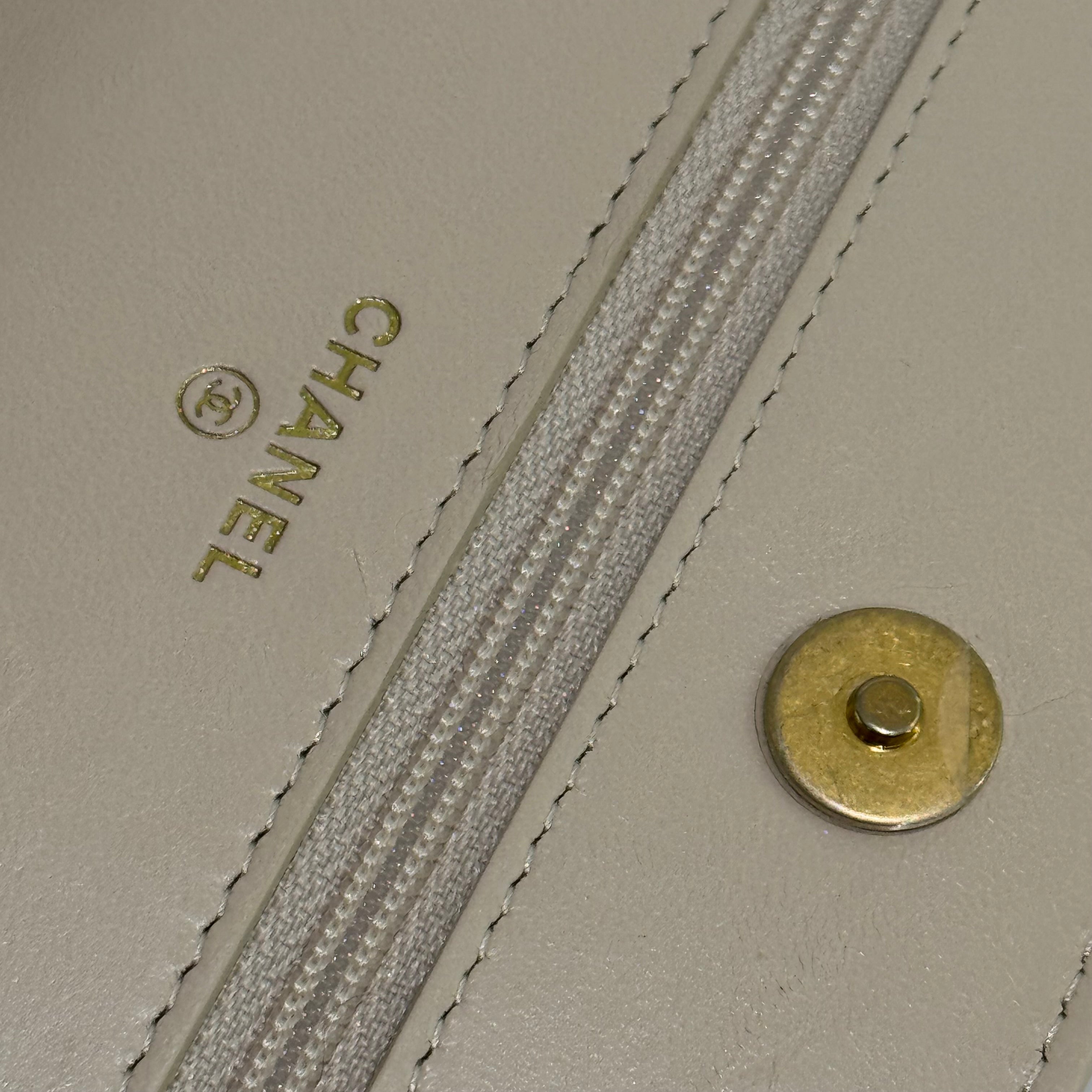 CHANEL WALLET ON CHAIN IVORY LAMBSKIN SHOULDER BAG