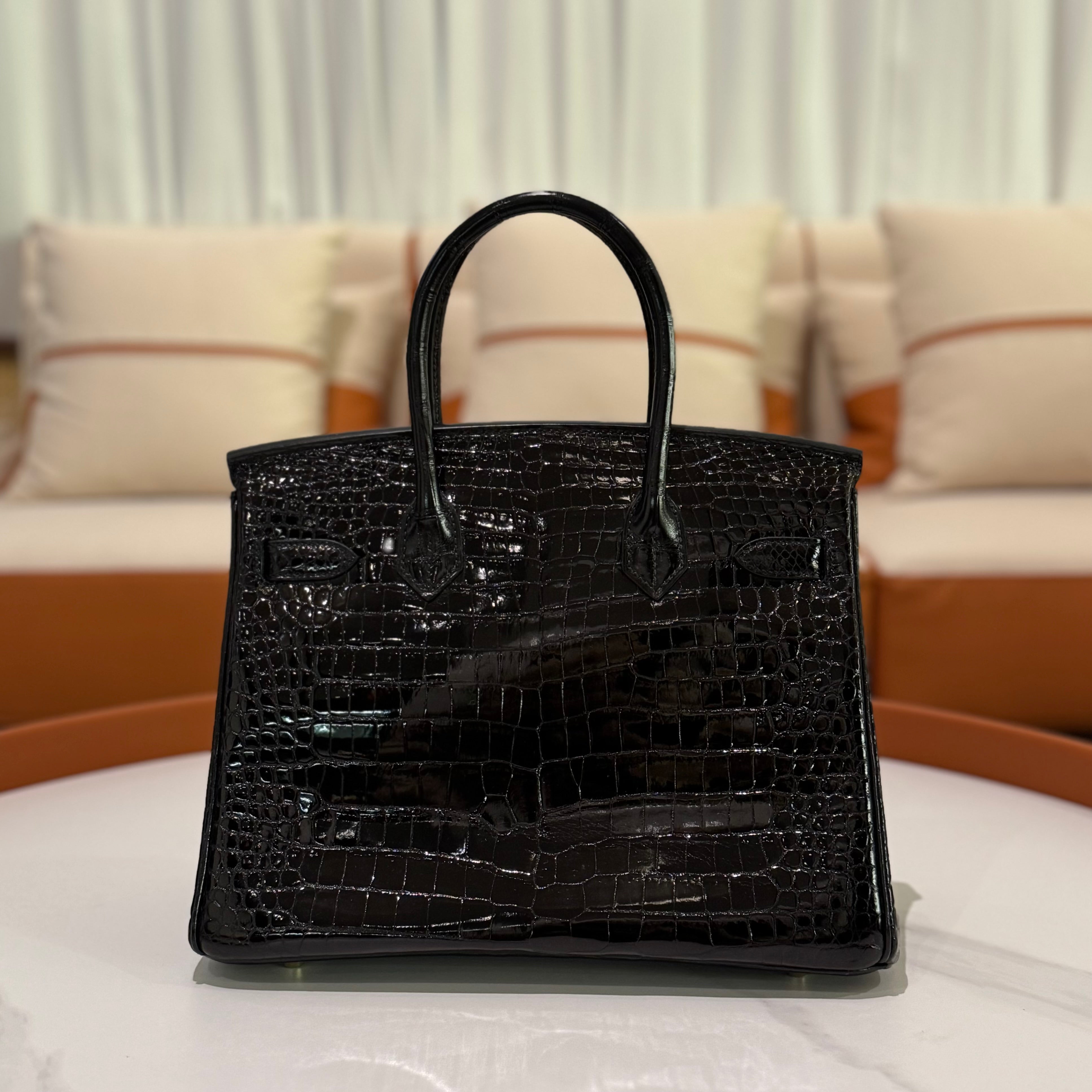 HERMÈS BIRKIN 30 BLACK SHINY CROCODILE GOLD HARDWARE X STAMP