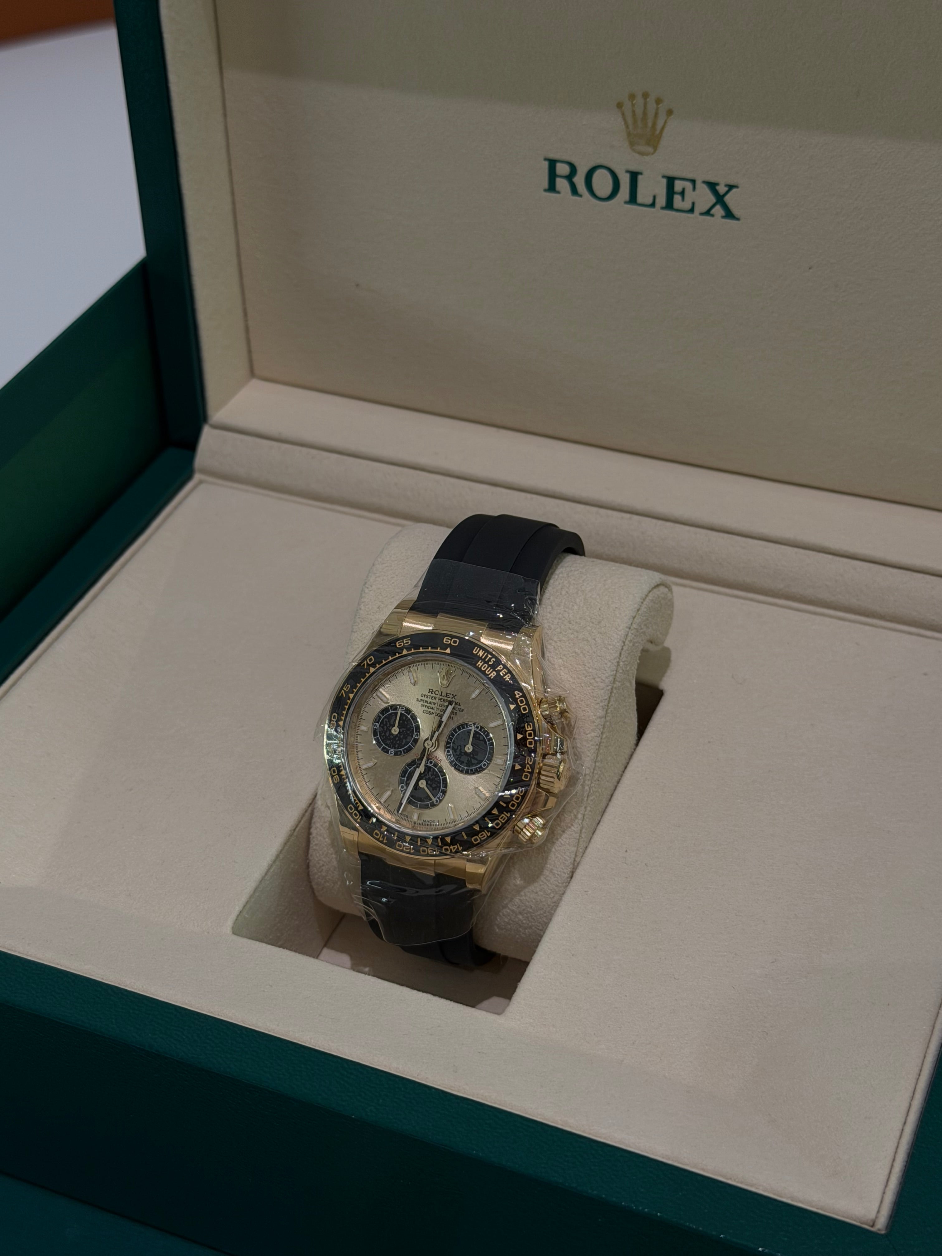 Rolex Daytona 116518LN Oysterflex Yellow Gold