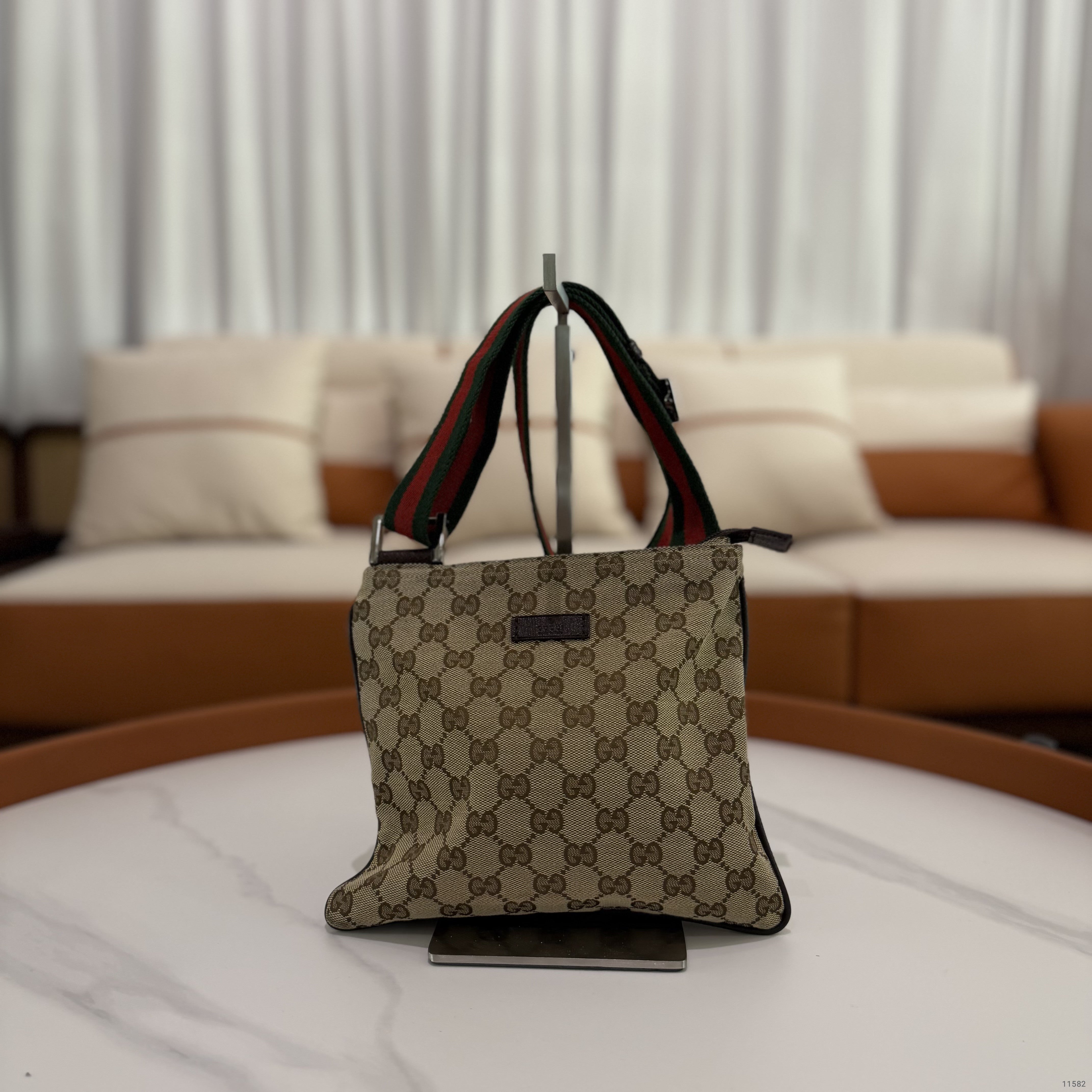 Gucci Vintage Crossbody Bag