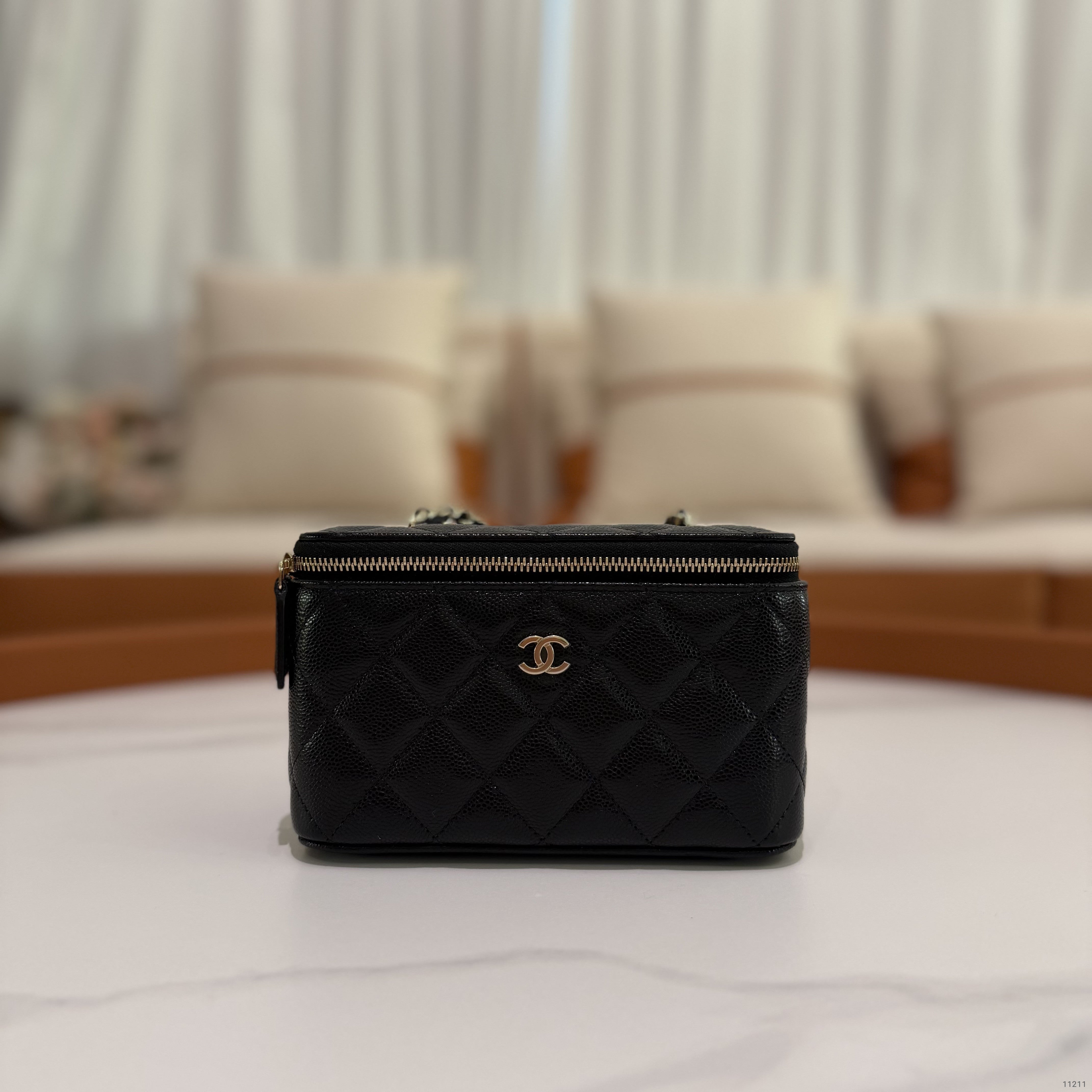 CHANEL Caviar Leather Long Vanity Chain Case