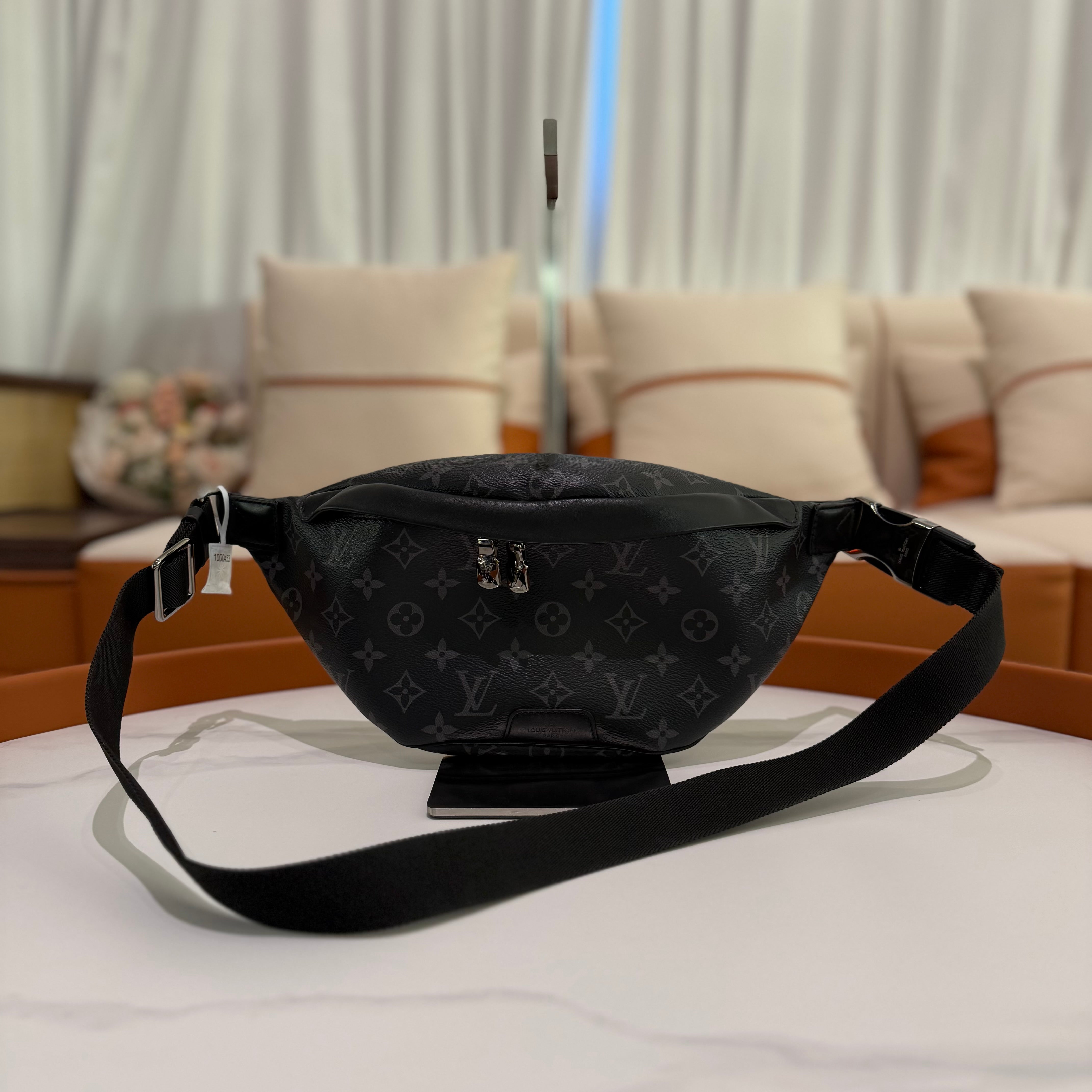 Louis Vuitton Discovery Black Monogram “Black Warrior” Bum Bag