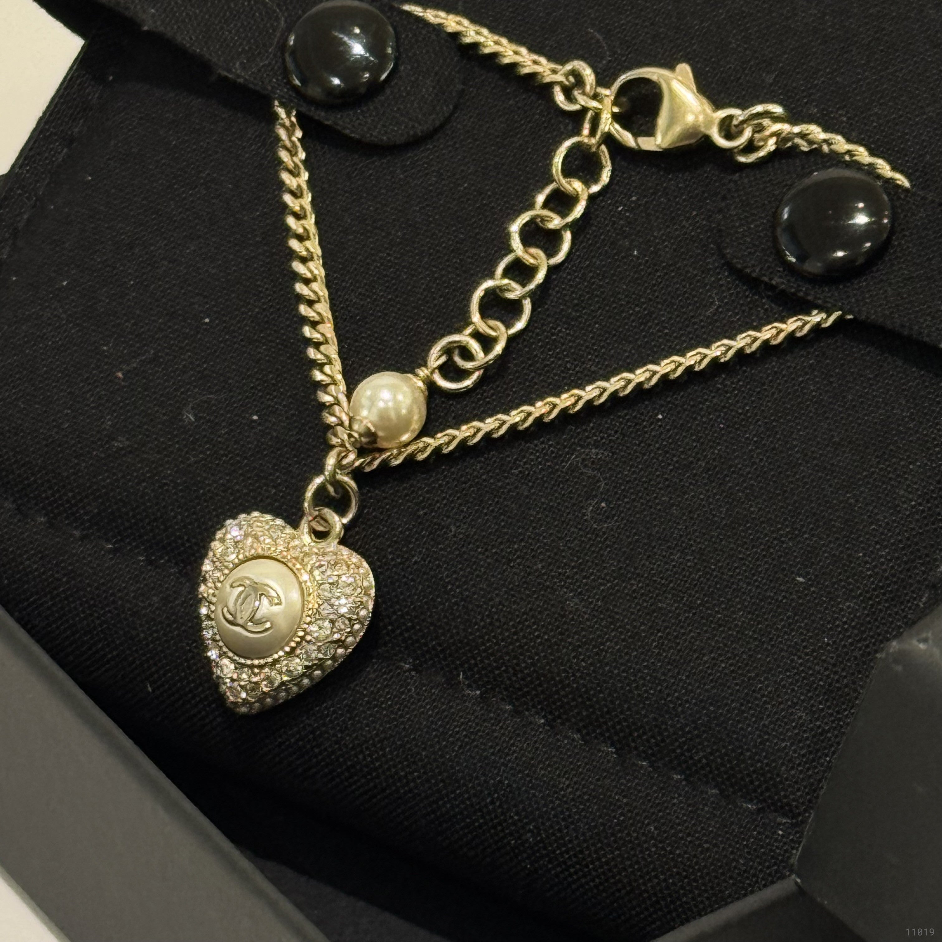 CHANEL FULL DIAMOND HEART BRACELET