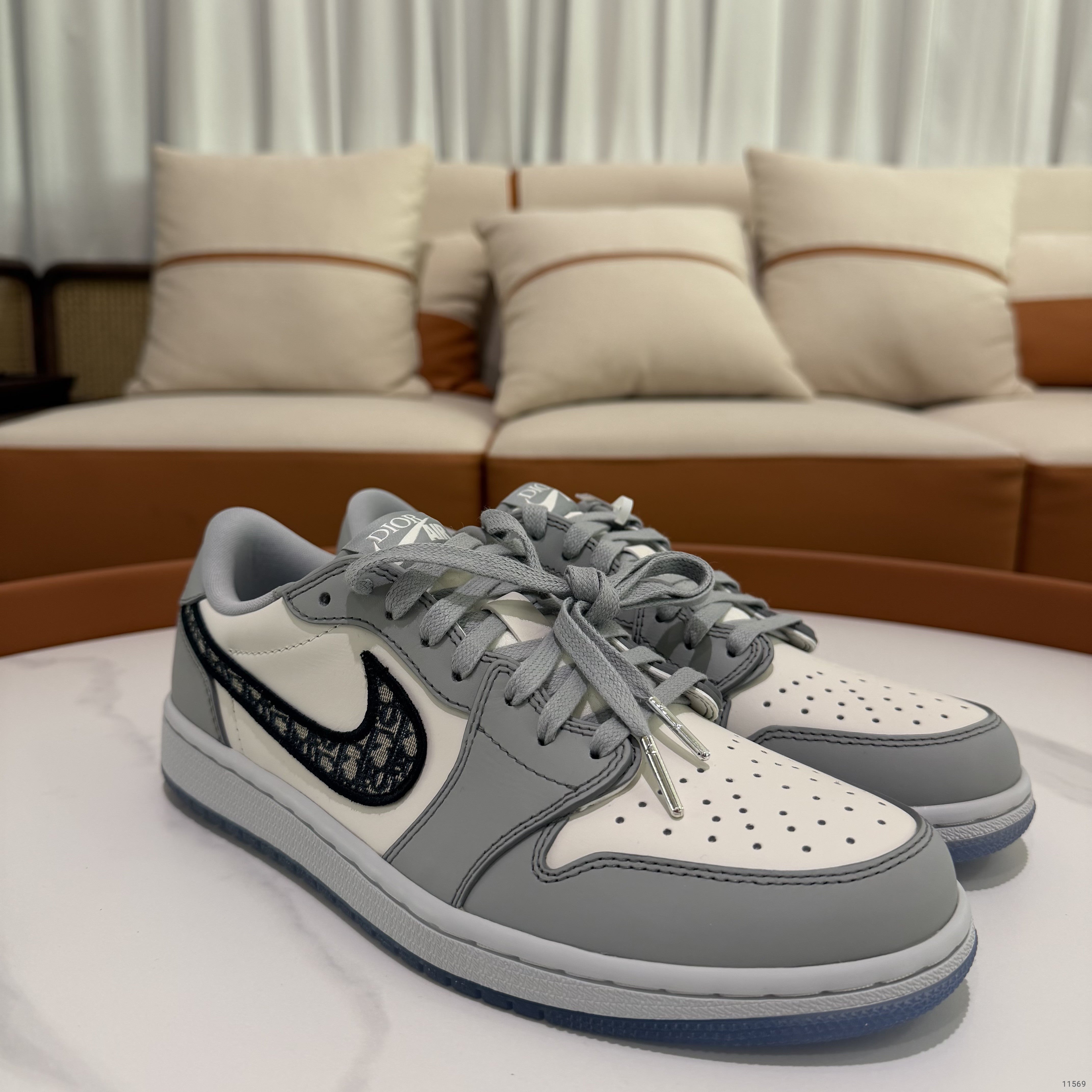 Air Jordan 1 Dior Low Limited Edition Sneakers