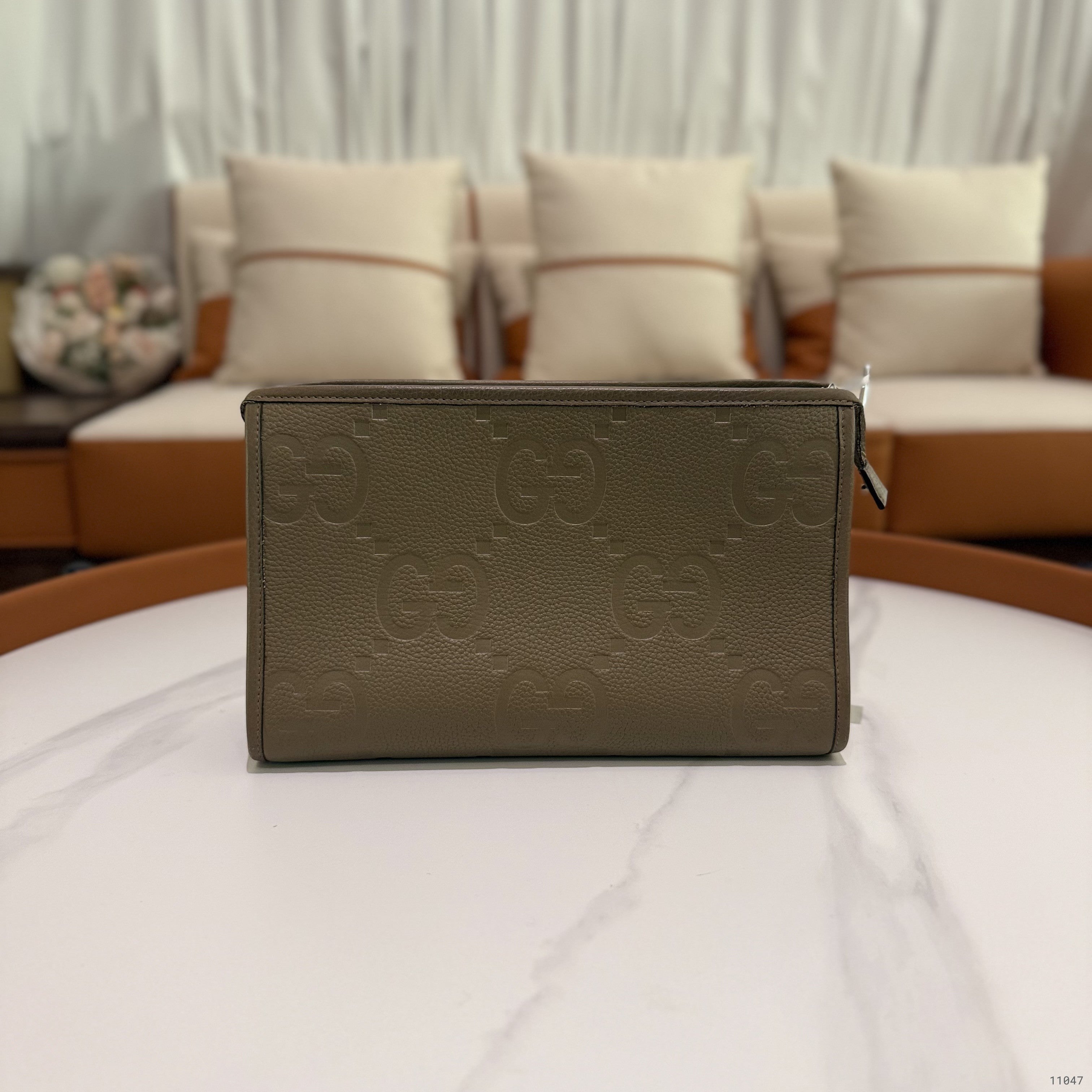 GUCCI CLUTCH BAG BROWN GG LEATHER