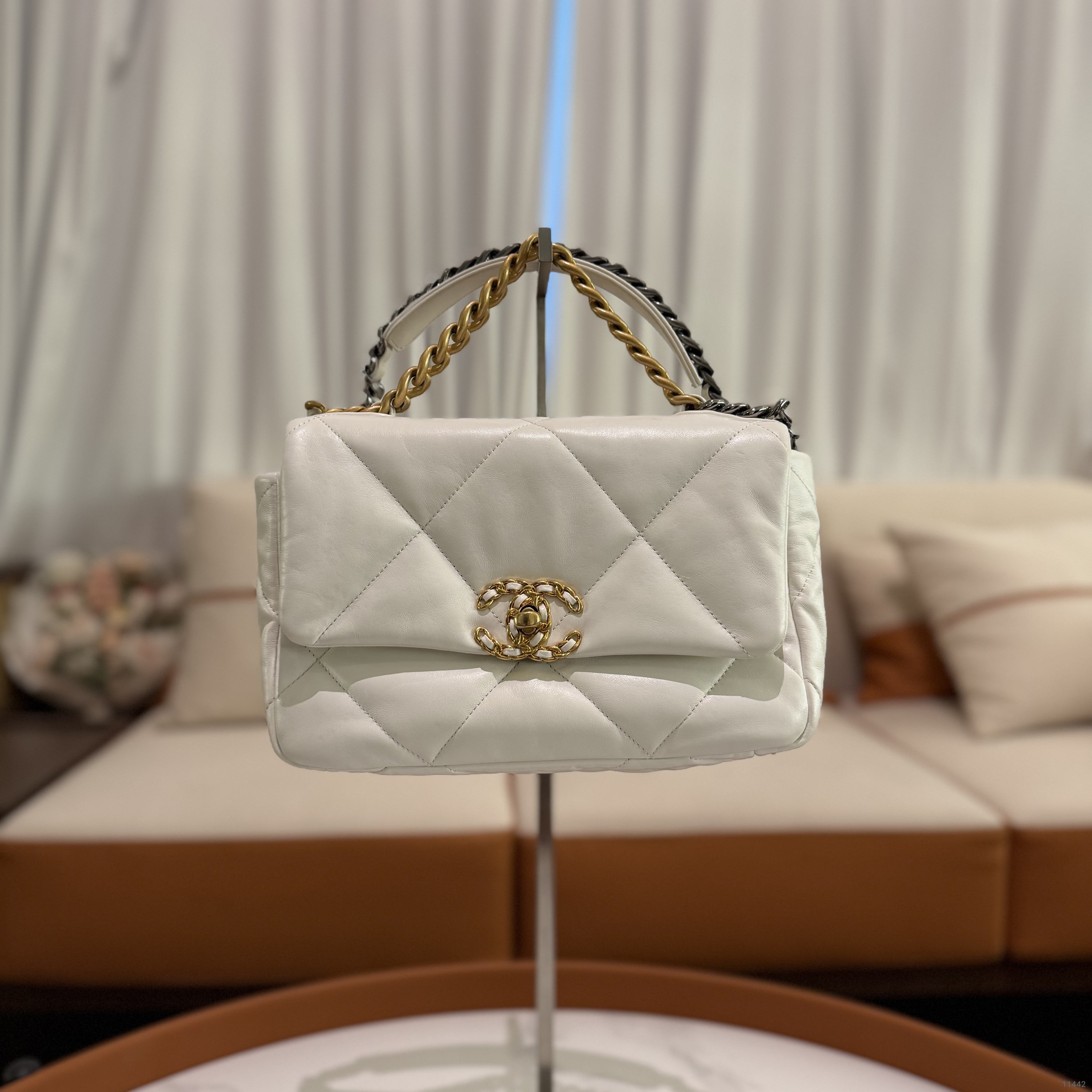 Chanel 19 Bag Small White Lambskin with Two-Tone Chain (Chip Model)