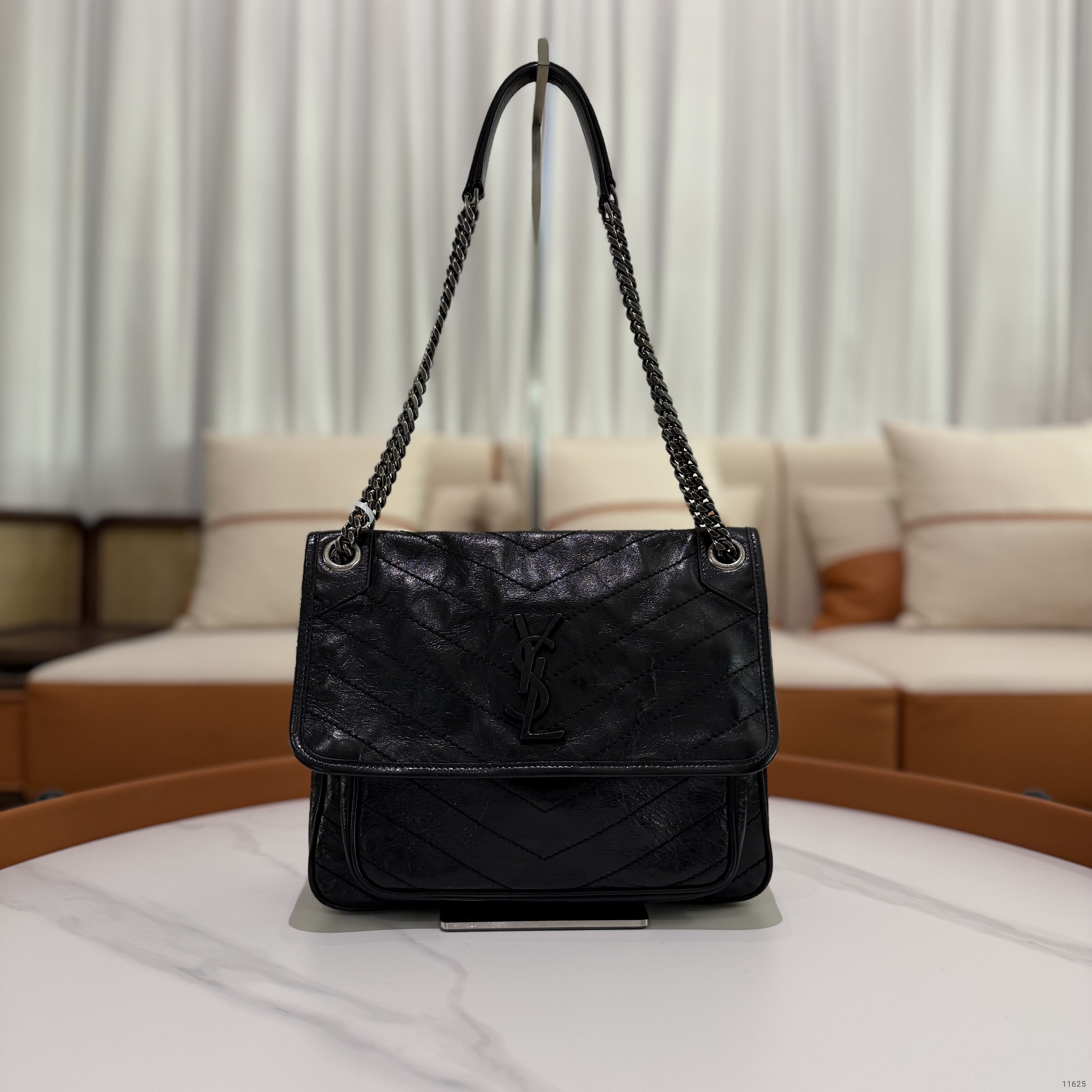 Saint Laurent NIKI Medium Chain Shoulder Bag
