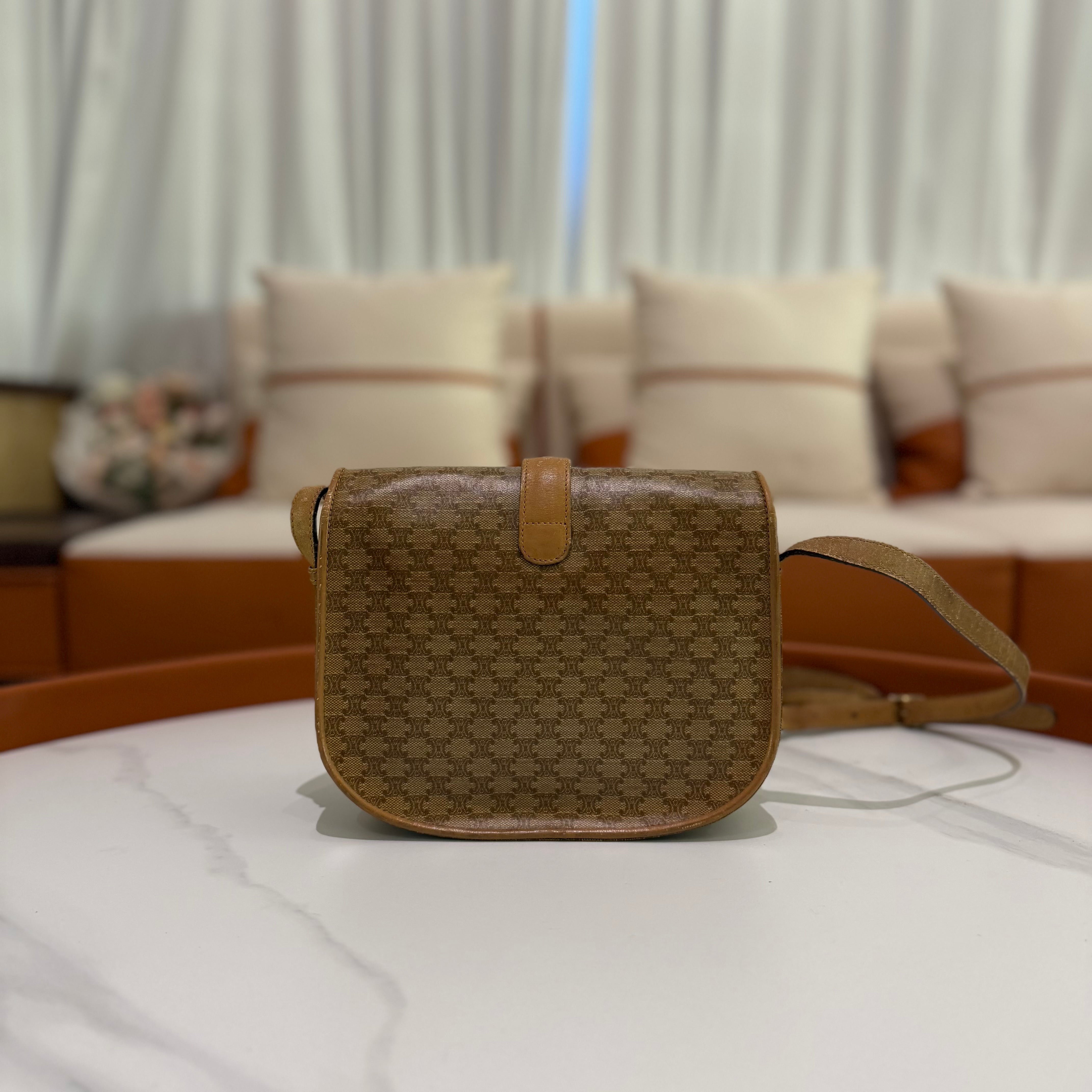 Celine Triomphe Saddle Bag Vintage