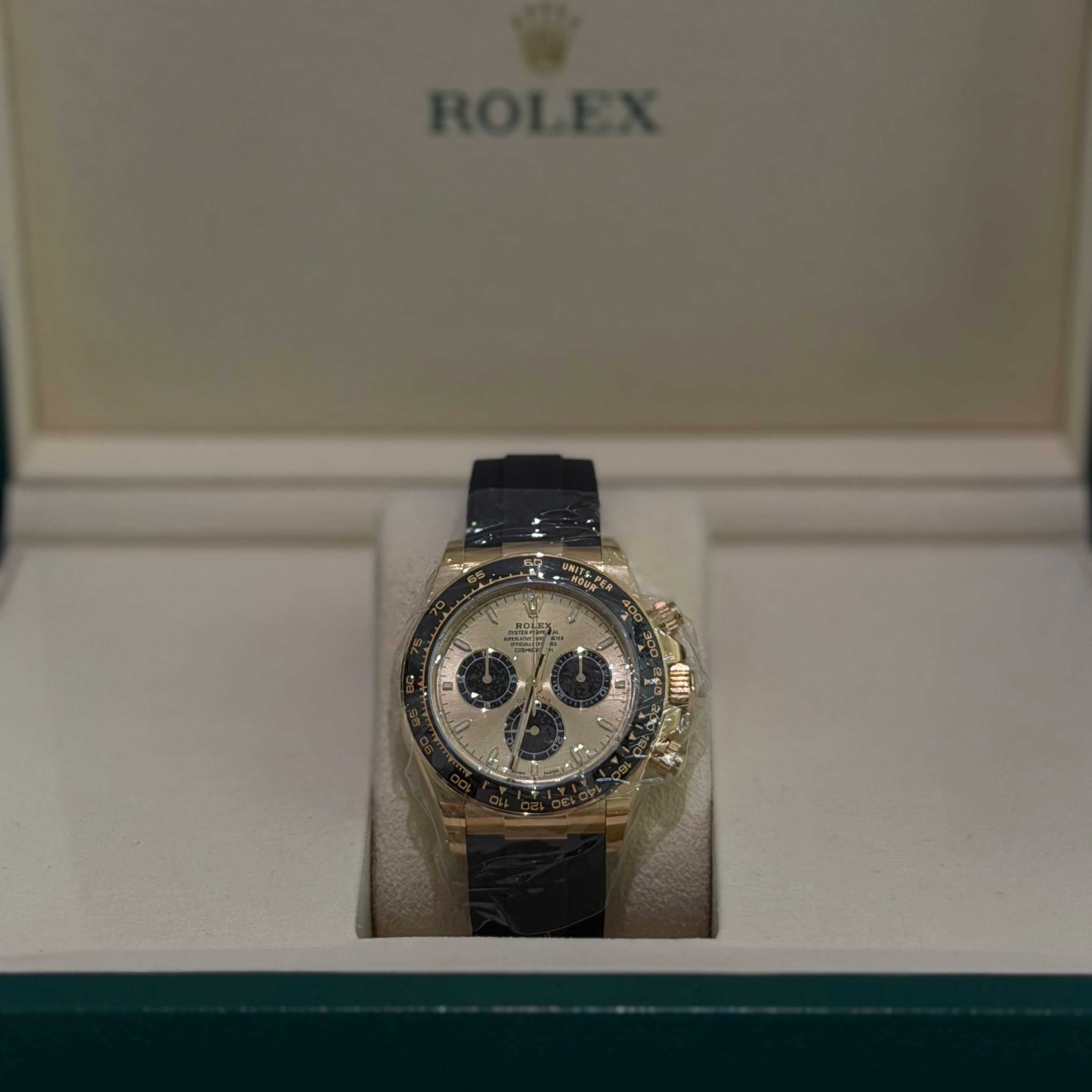 Rolex Daytona 116518LN Oysterflex Yellow Gold
