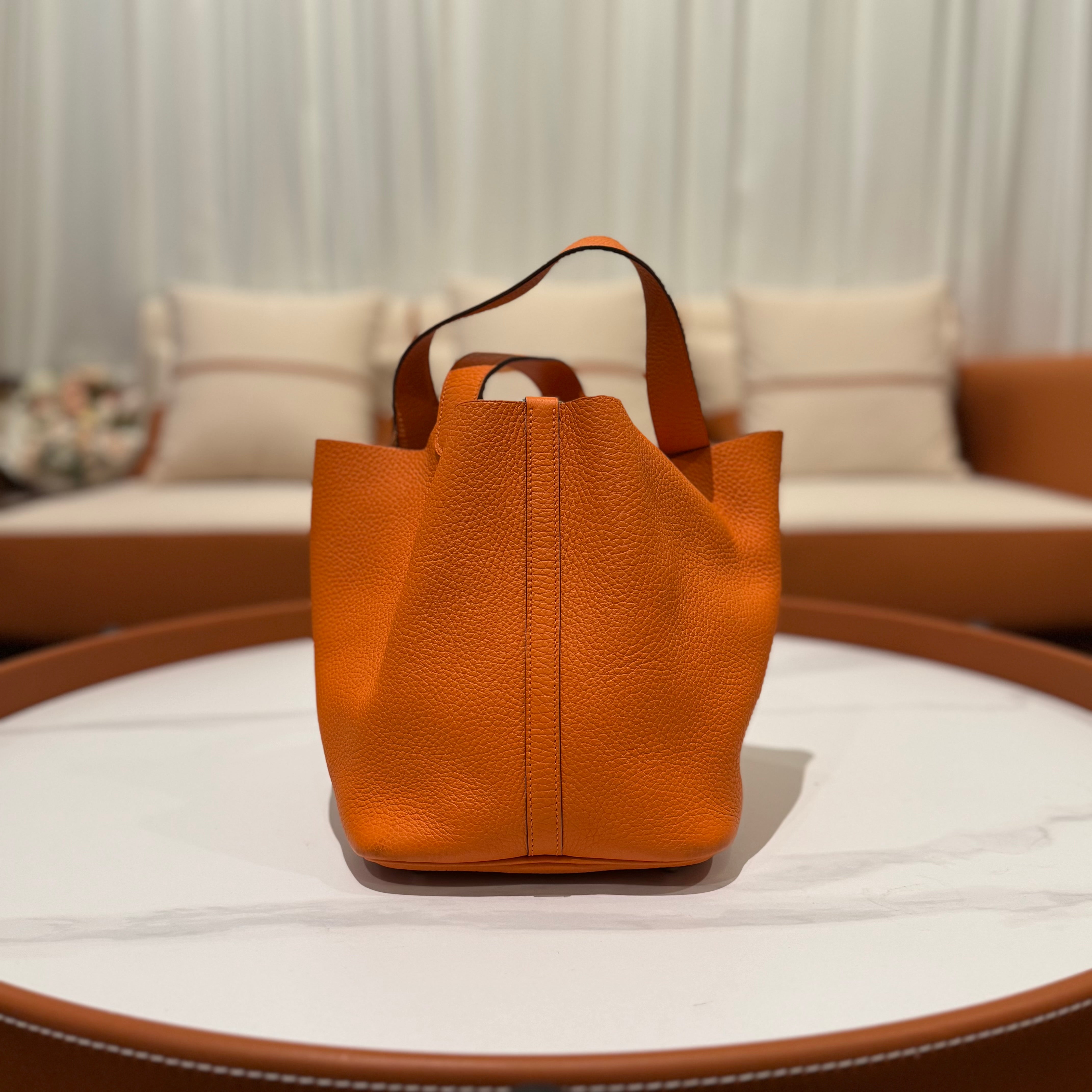 HERMES PICOTIN 22 ORANGE Q STAMP