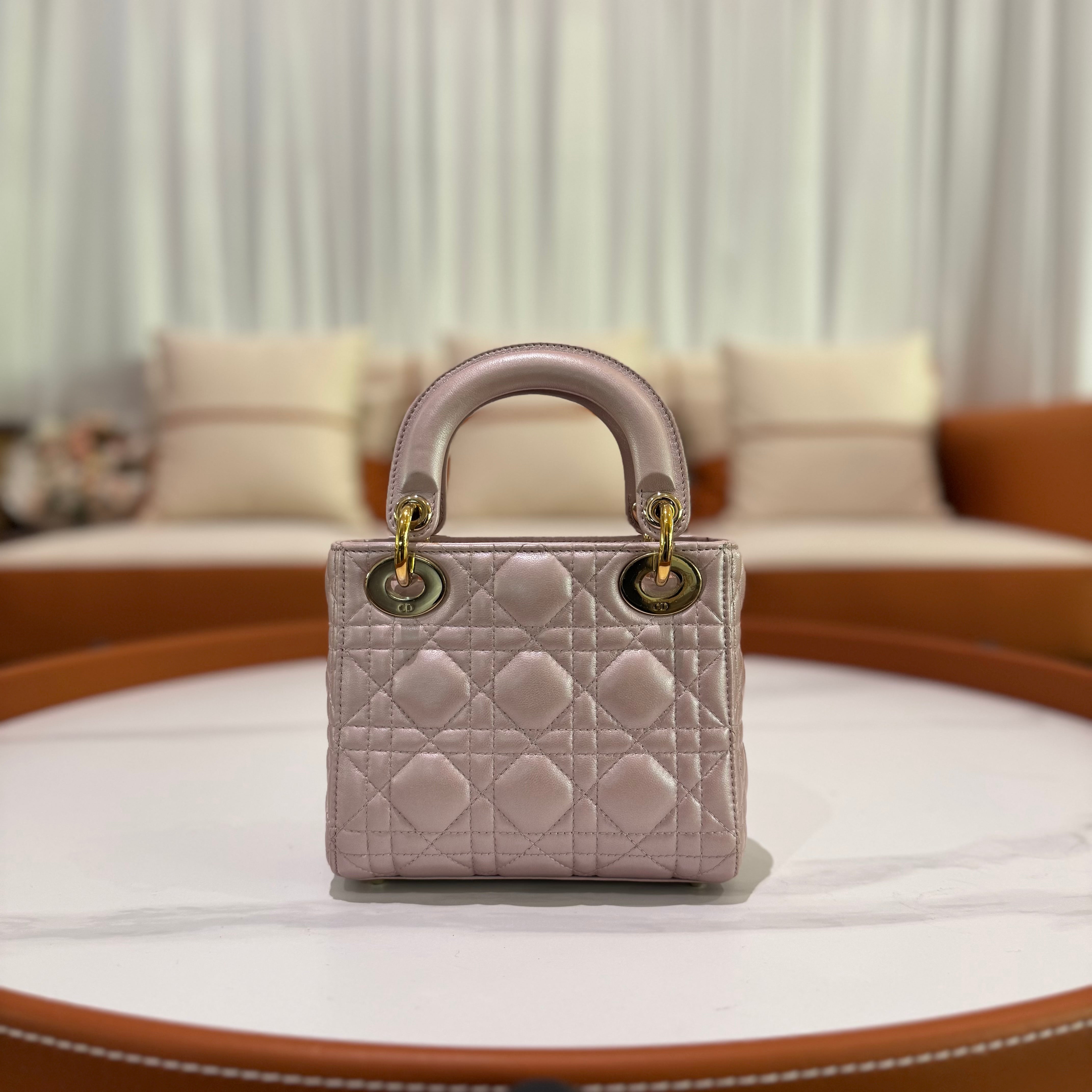DIOR LADY DIOR SMALL PEARLESCENT PINK (3-GUSSET)