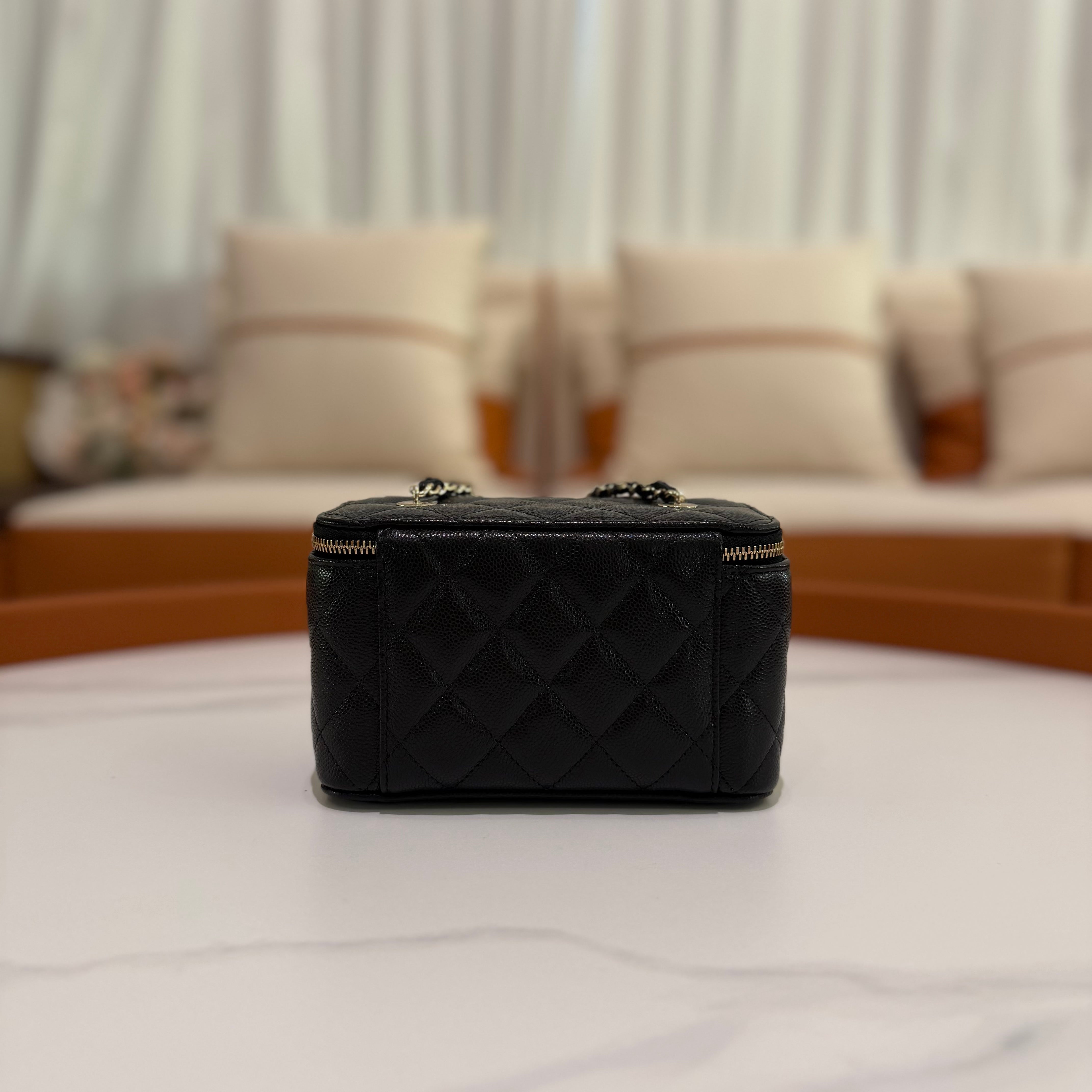 CHANEL Caviar Leather Long Vanity Chain Case