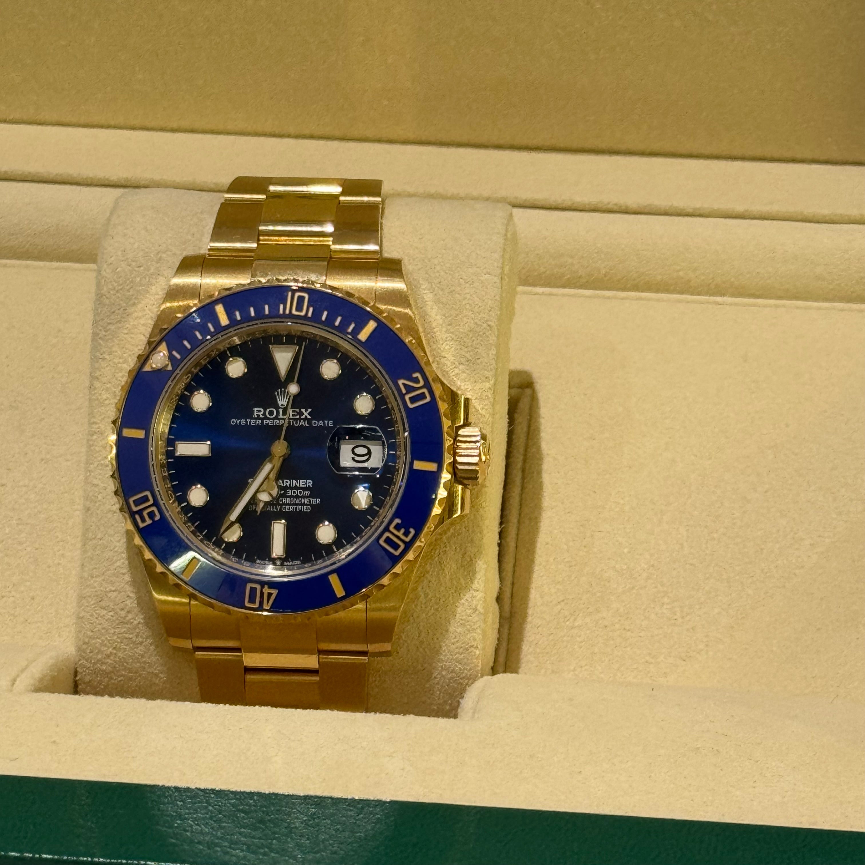 ROLEX OYSTER PERPETUAL DATE SUBMARINER M126618LB 18K GOLD BLUE DIAL