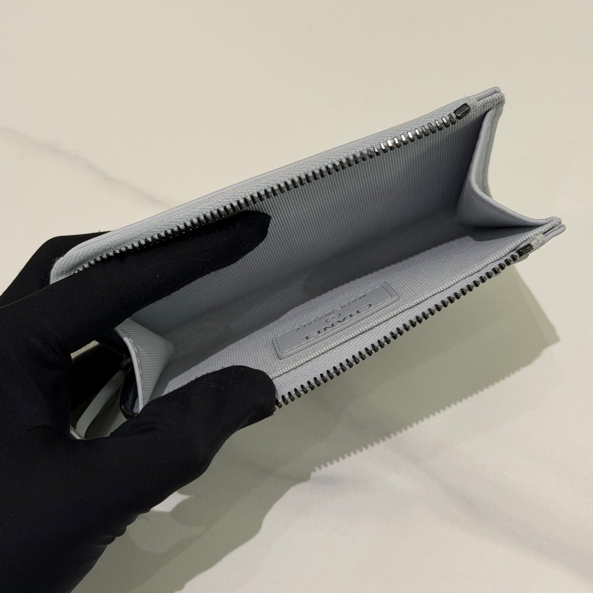 Chanel Grey Zipped Card Holder | COLLINS RAIN