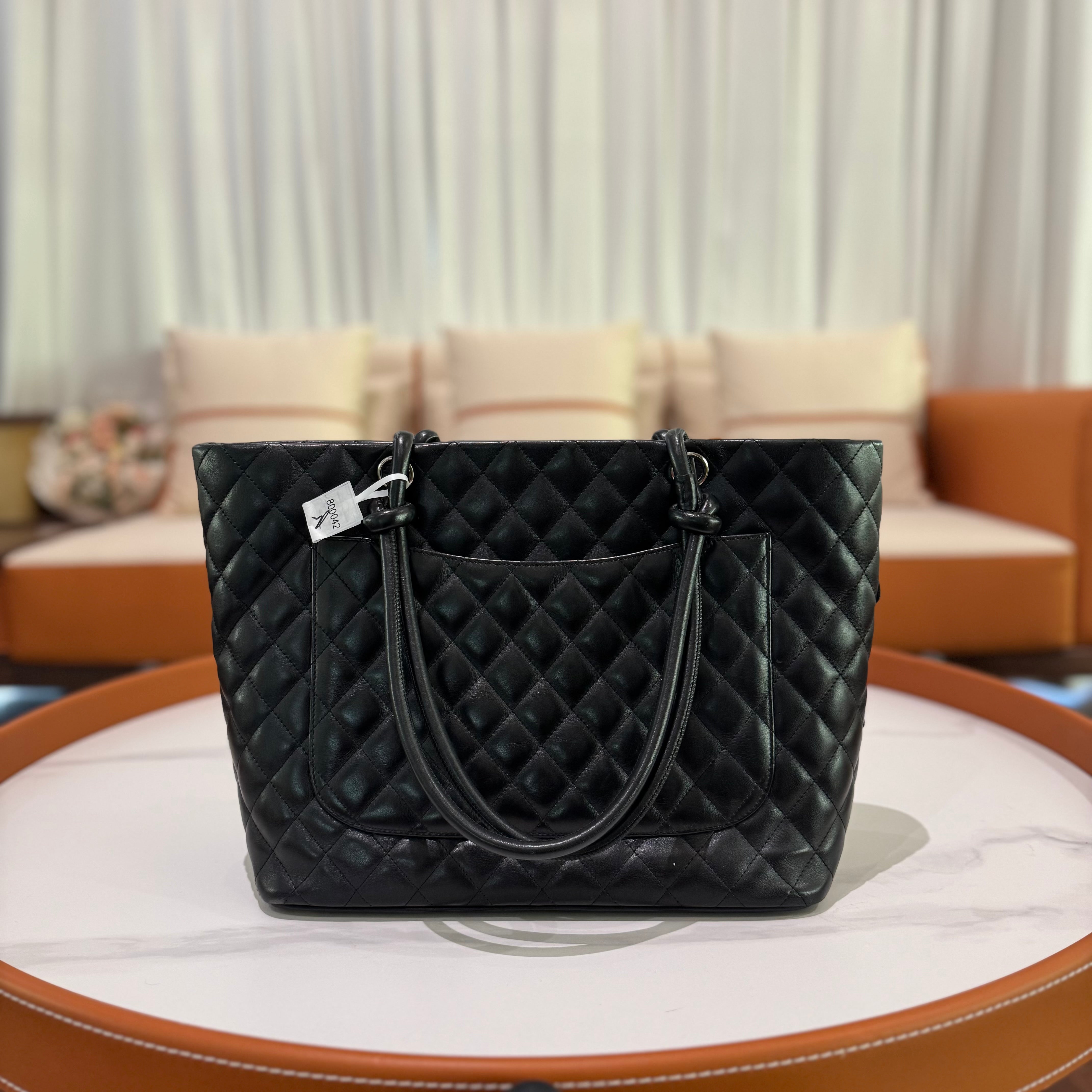 CHANEL TOTE CLASSIC COWHIDE LEATHER SHOULDER BAG
