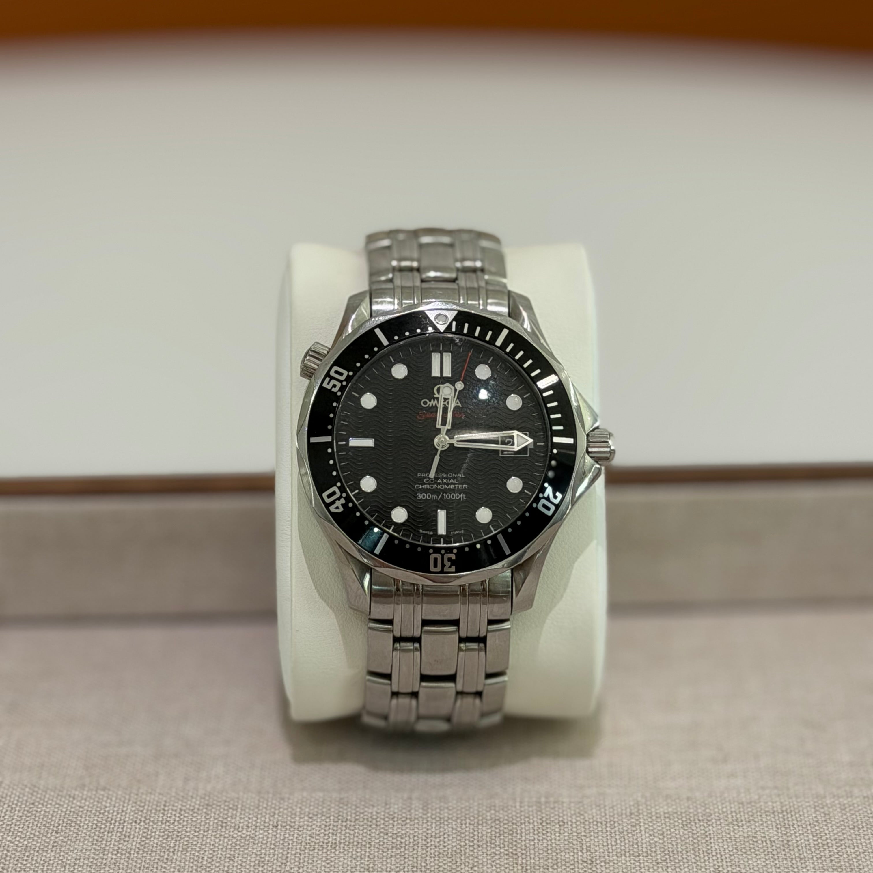 OMEGA SEAMASTER 300 VINTAGE BLACK ALUMINUM BEZEL