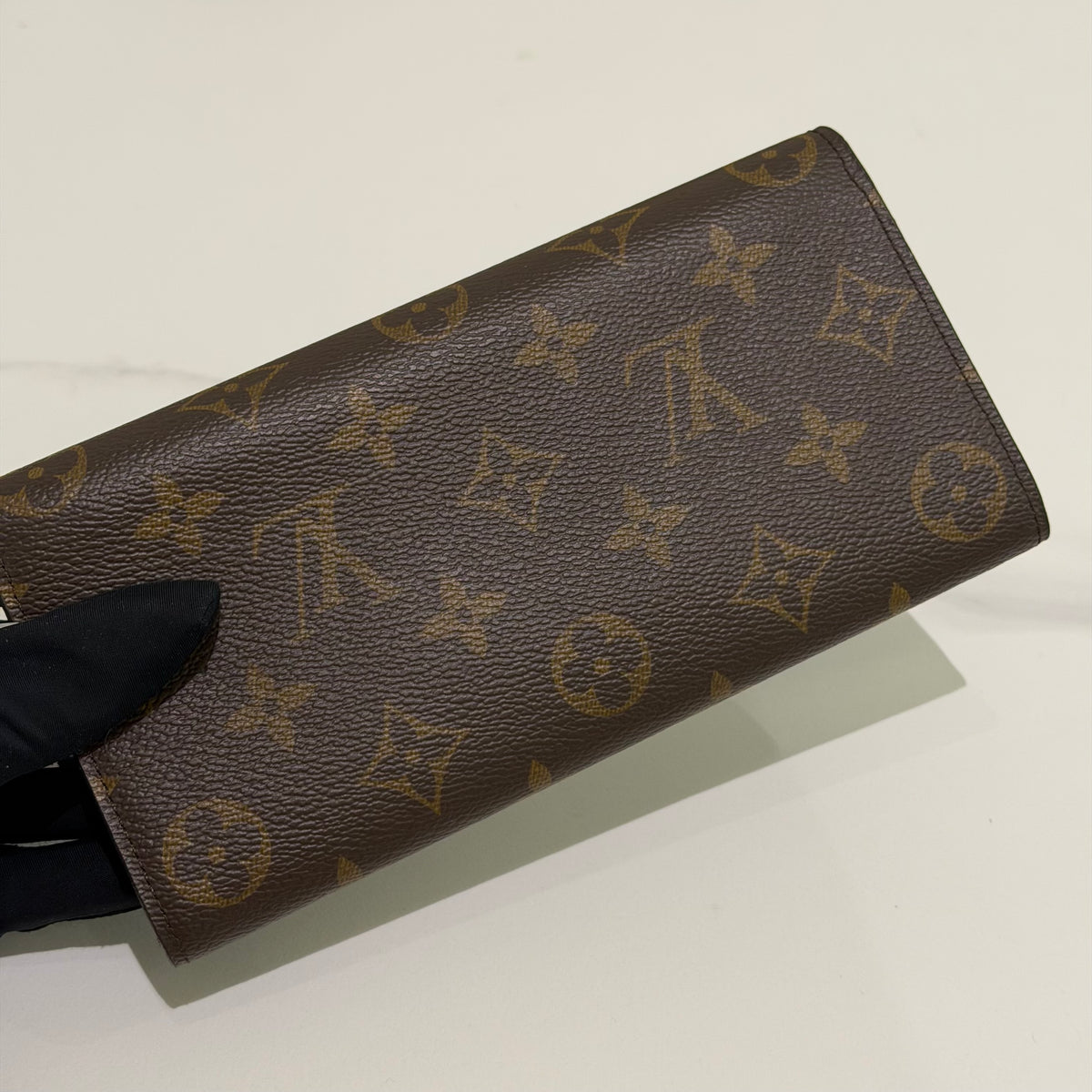 Louis Vuitton Monogram Pink Polka Dot Long Wallet | LOUIS VUITTON