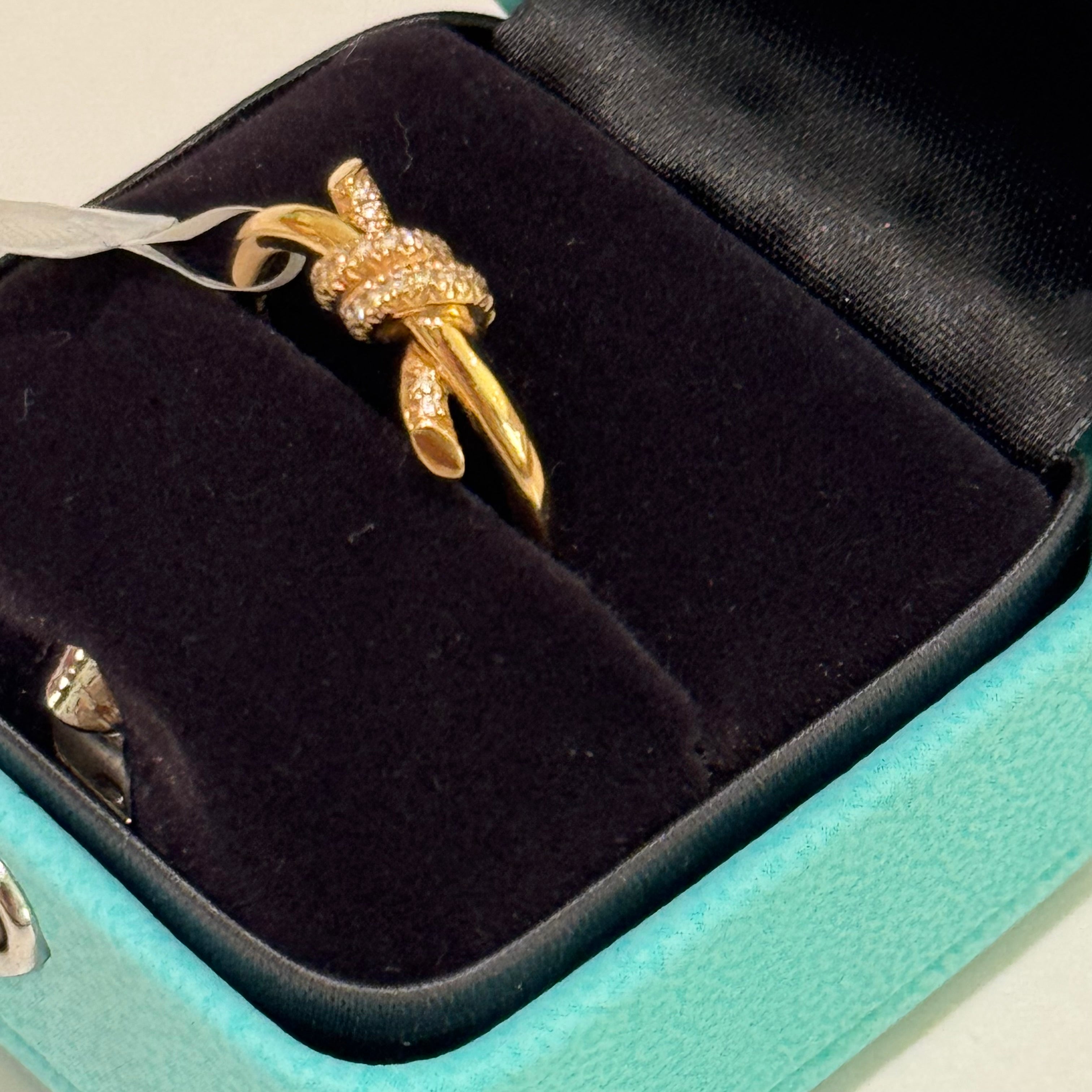 TIFFANY KNOT RING 18K ROSE GOLD WITH DIAMONDS