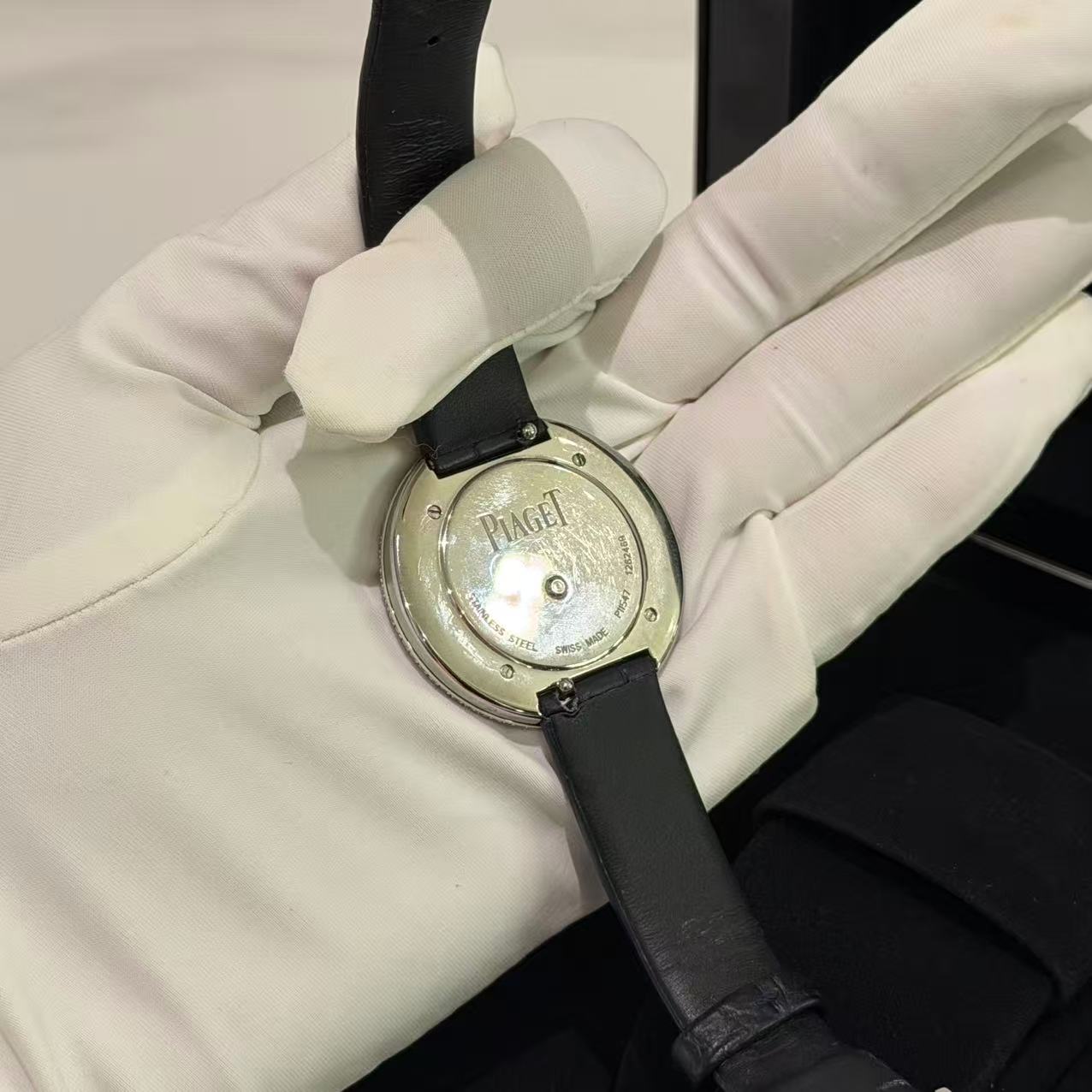 Piaget Possession G0A43090 18K White Gold Watch (After-Set Diamonds)