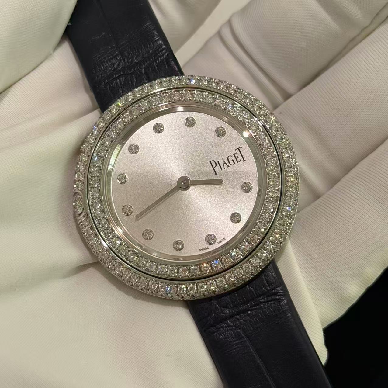 Piaget Possession G0A43090 18K White Gold Watch (After-Set Diamonds)
