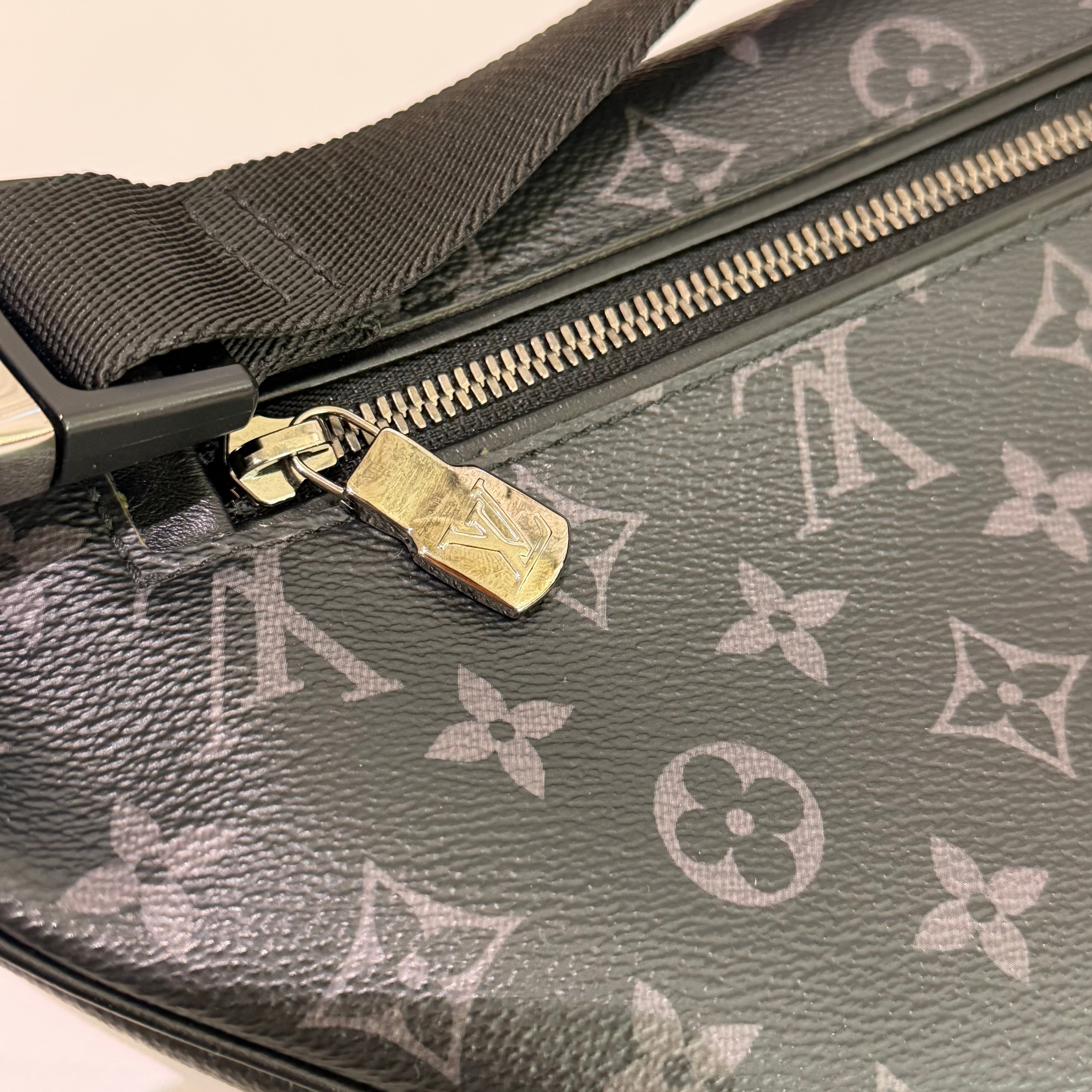 Louis Vuitton Discovery Black Monogram “Black Warrior” Bum Bag
