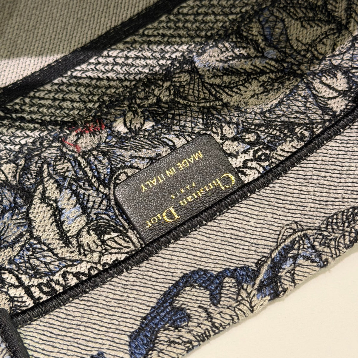 Dior Medium Tote Jardin Magique Limited Edition | DIOR