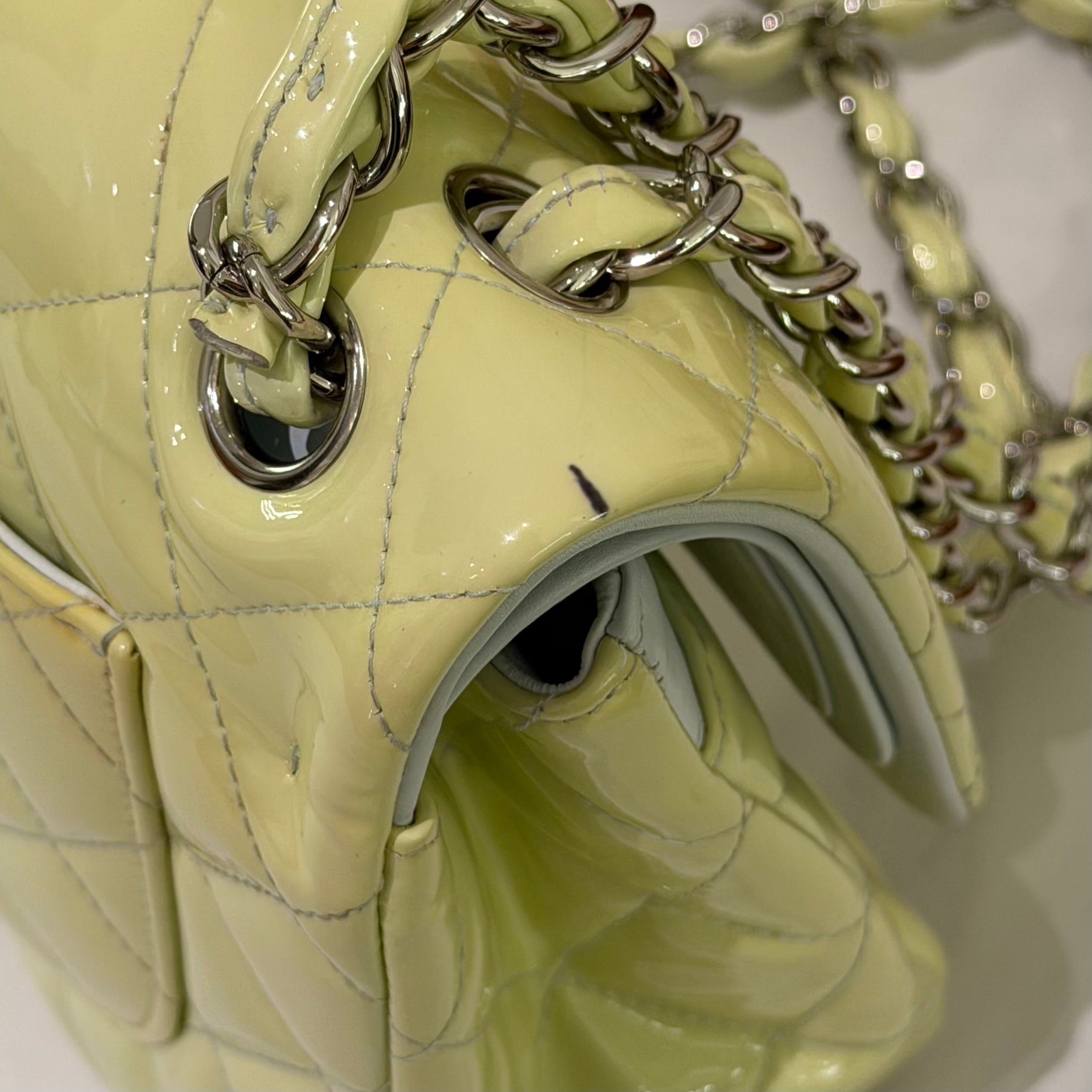 Chanel Classic Flap Jumbo Patent Leather Cream Yellow-Green