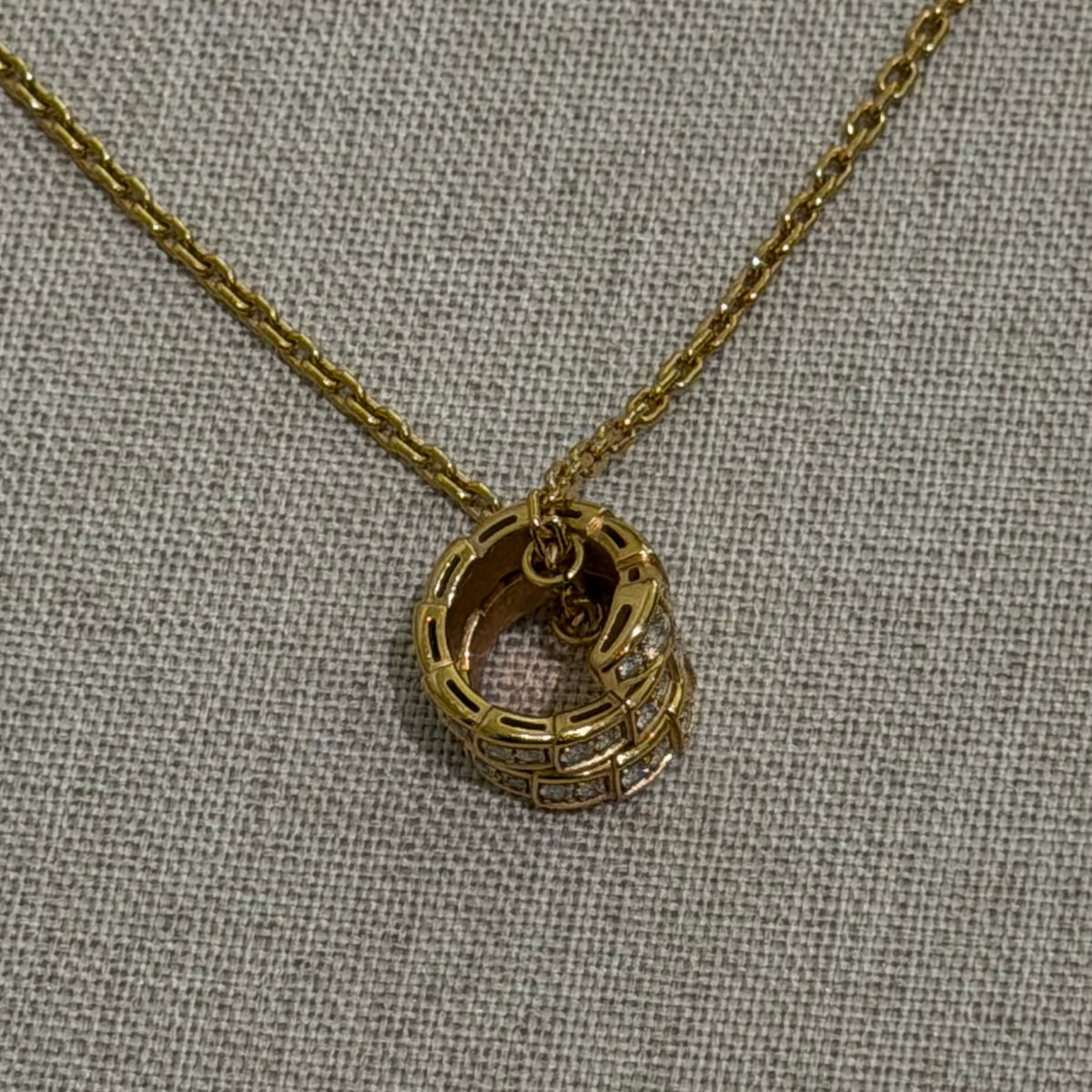 Bvlgari Serpenti Viper Full Diamond Necklace 18K Rose Gold