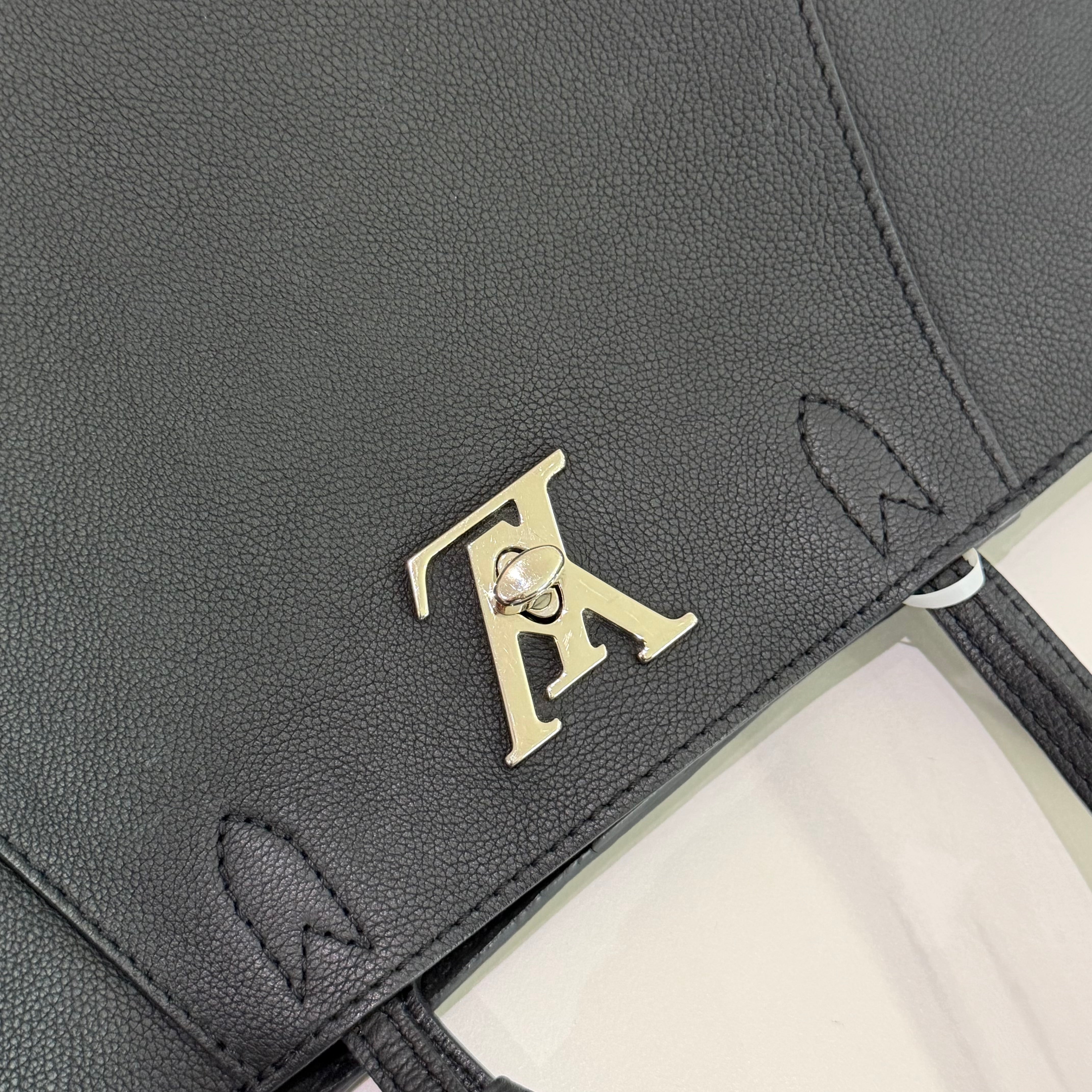 Louis Vuitton Lockme Cabas Tote Bag