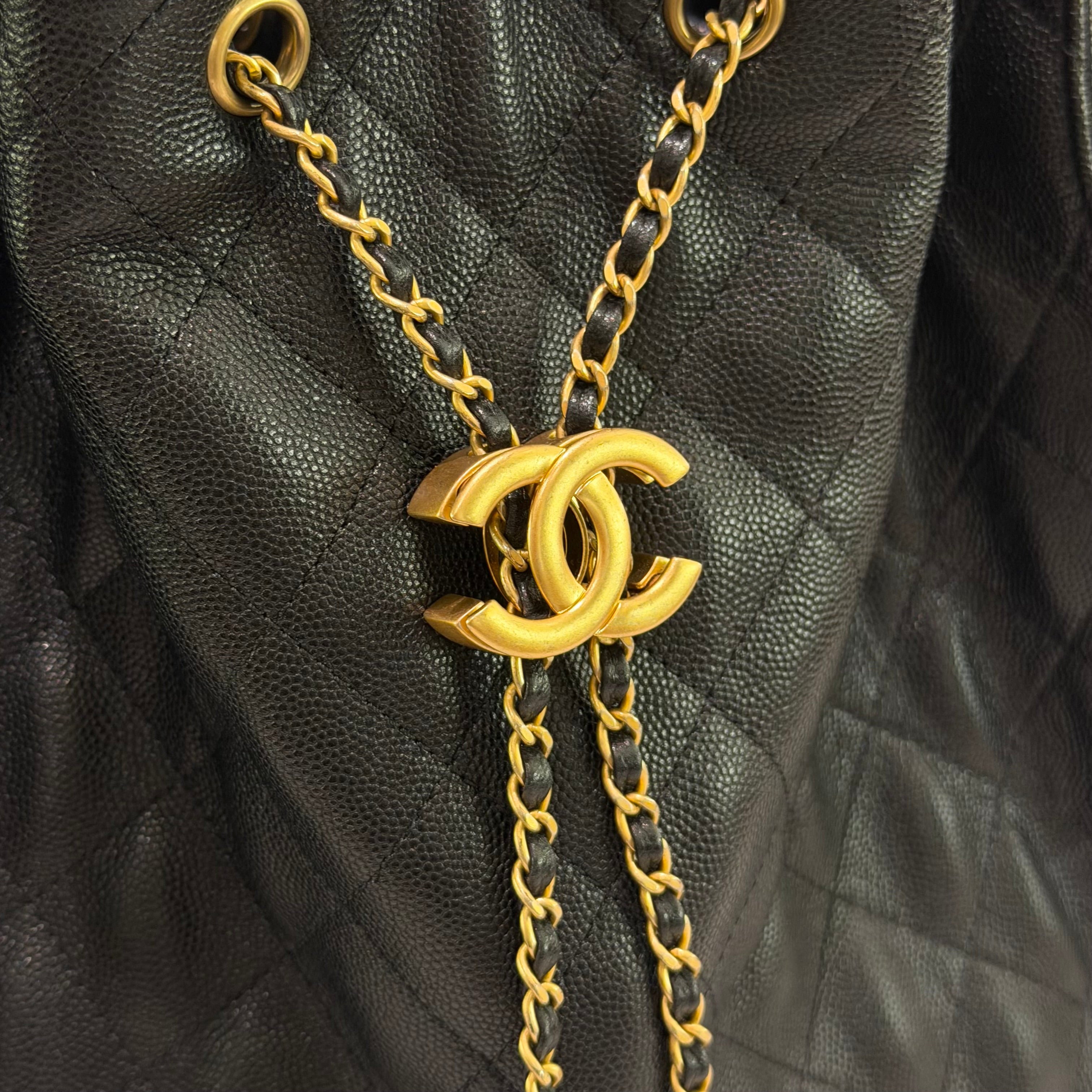 CHANEL 25 HOBO MEDIUM BLACK CAVIAR LEATHER WITH GOLD HARDWARE (CHIP MODEL)