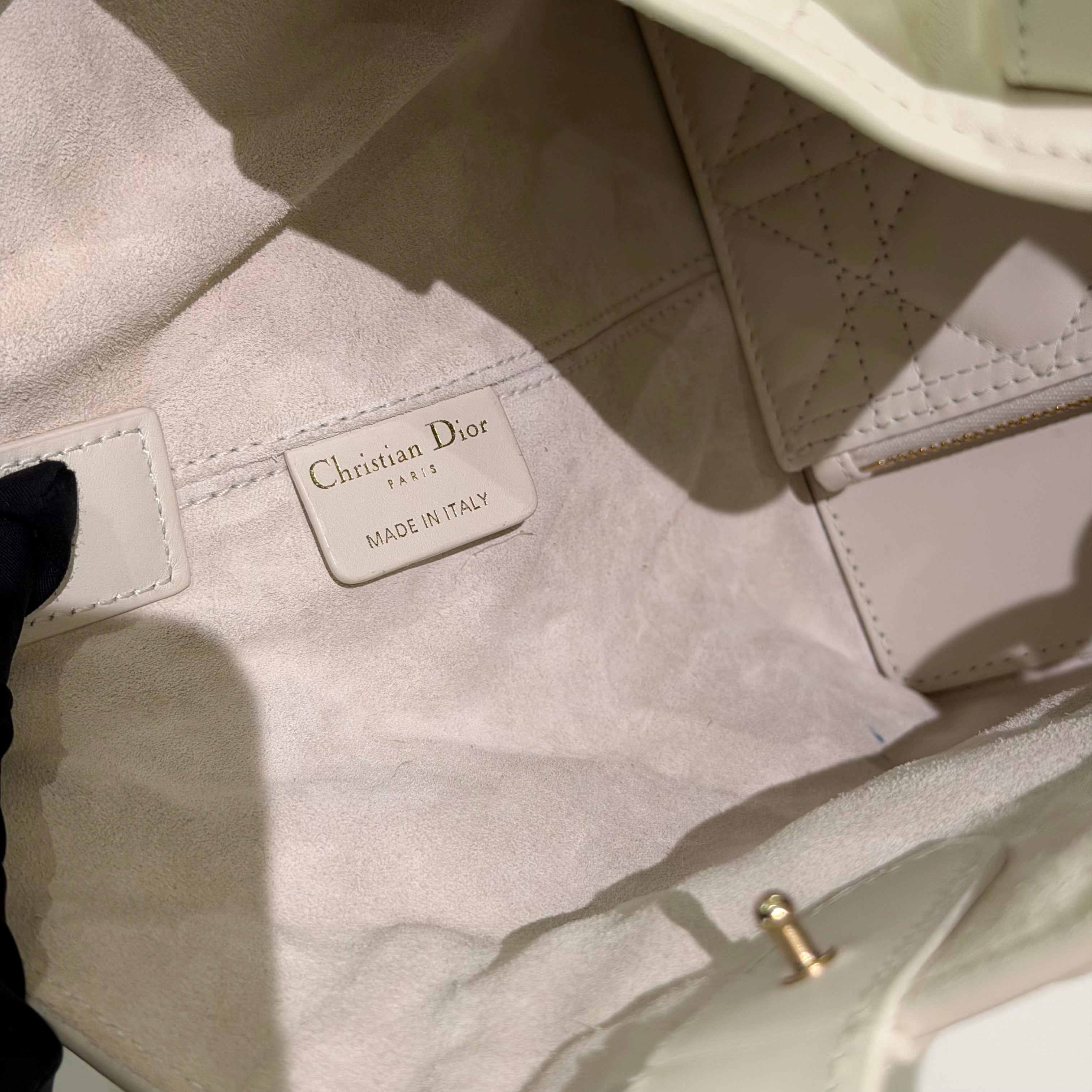 DIOR BOOK TOTE MEDIUM WHITE EMBROIDERED BAG