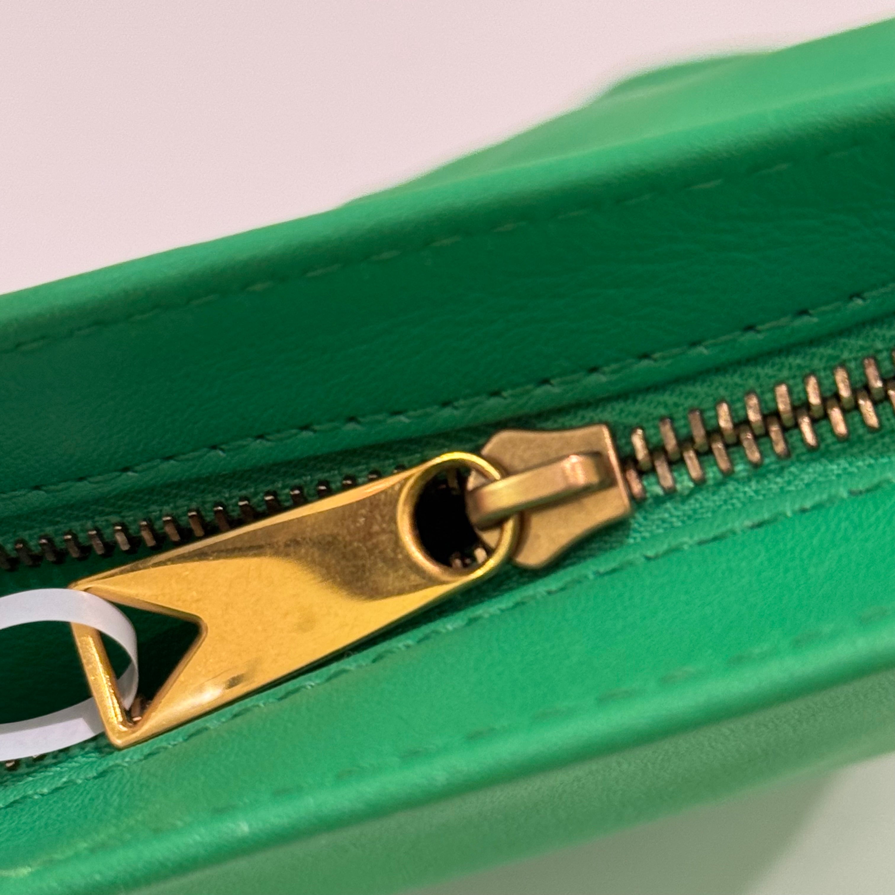 BOTTEGA VENETA TWIST MINI KNOTTED HANDLE BAG