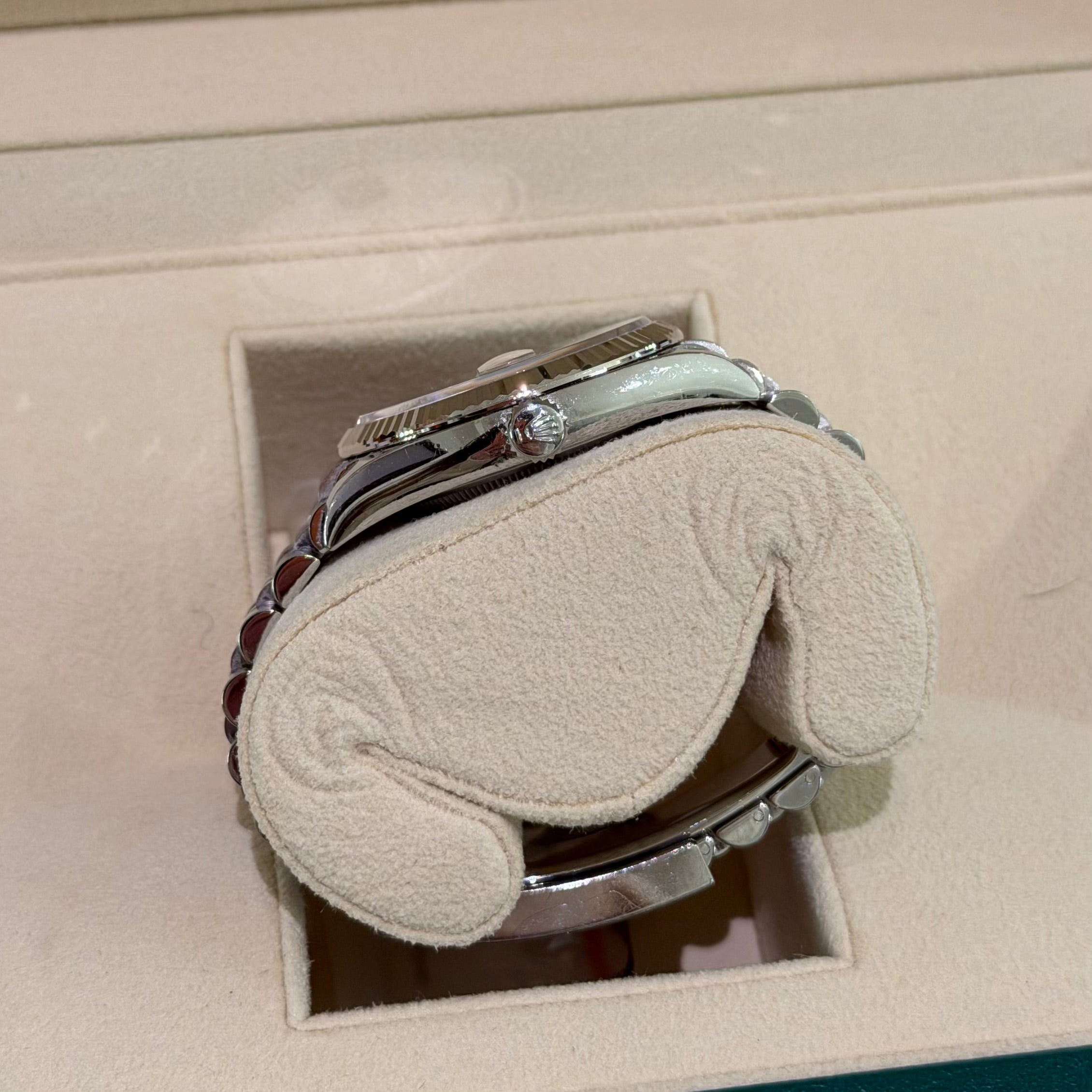 Rolex Datejust 36 126234 Purple Dial