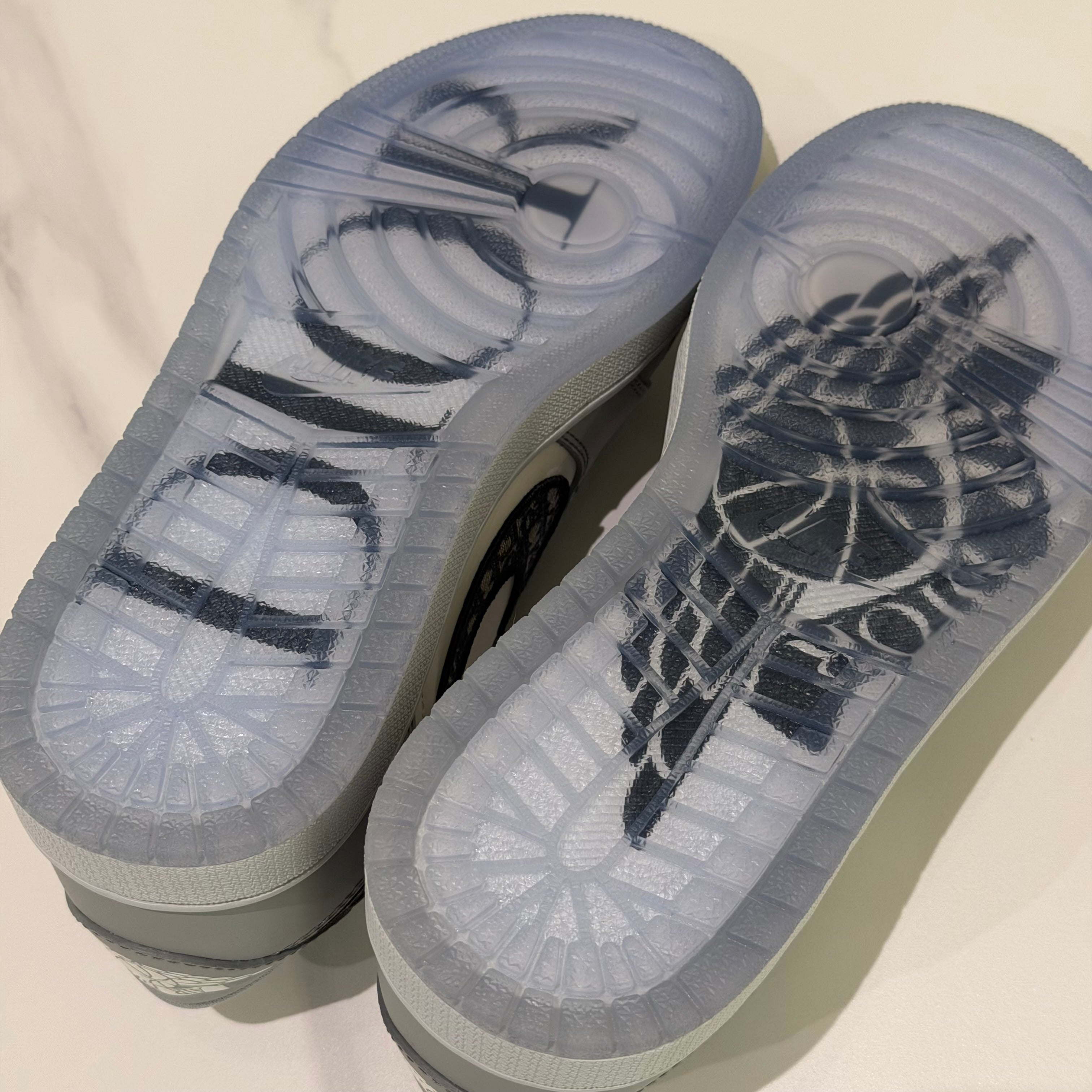 Air Jordan 1 Dior Low Limited Edition Sneakers