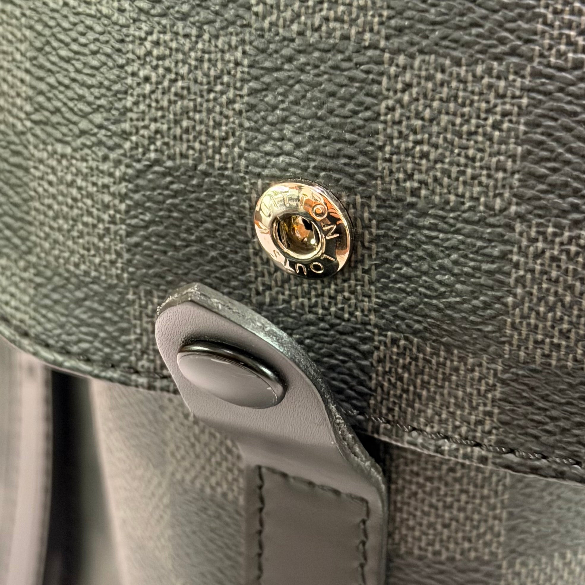 Louis Vuitton Christopher MM Backpack Damier Graphite