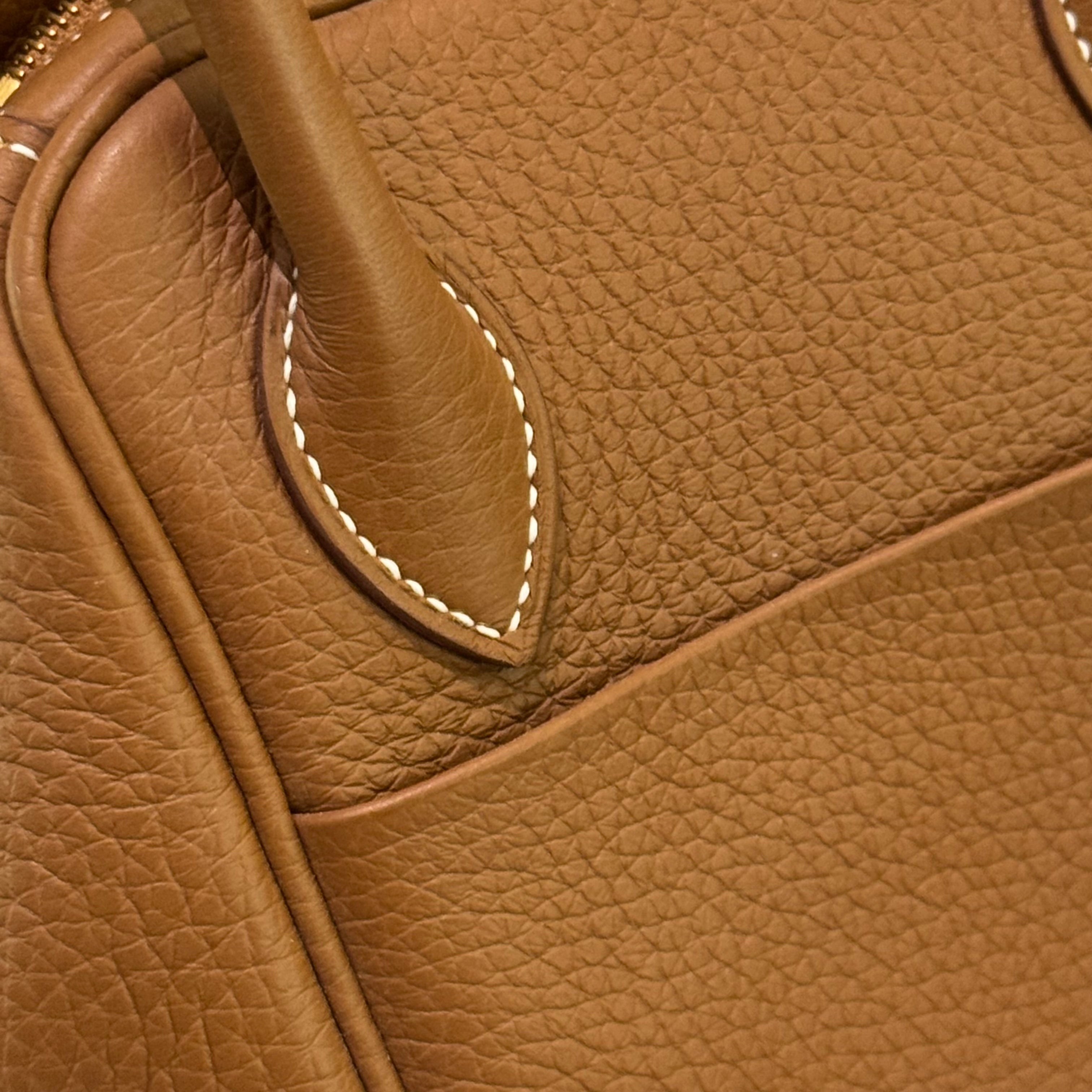 HERMÈS LINDY 26 BROWN WITH GOLD HARDWARE TC LEATHER